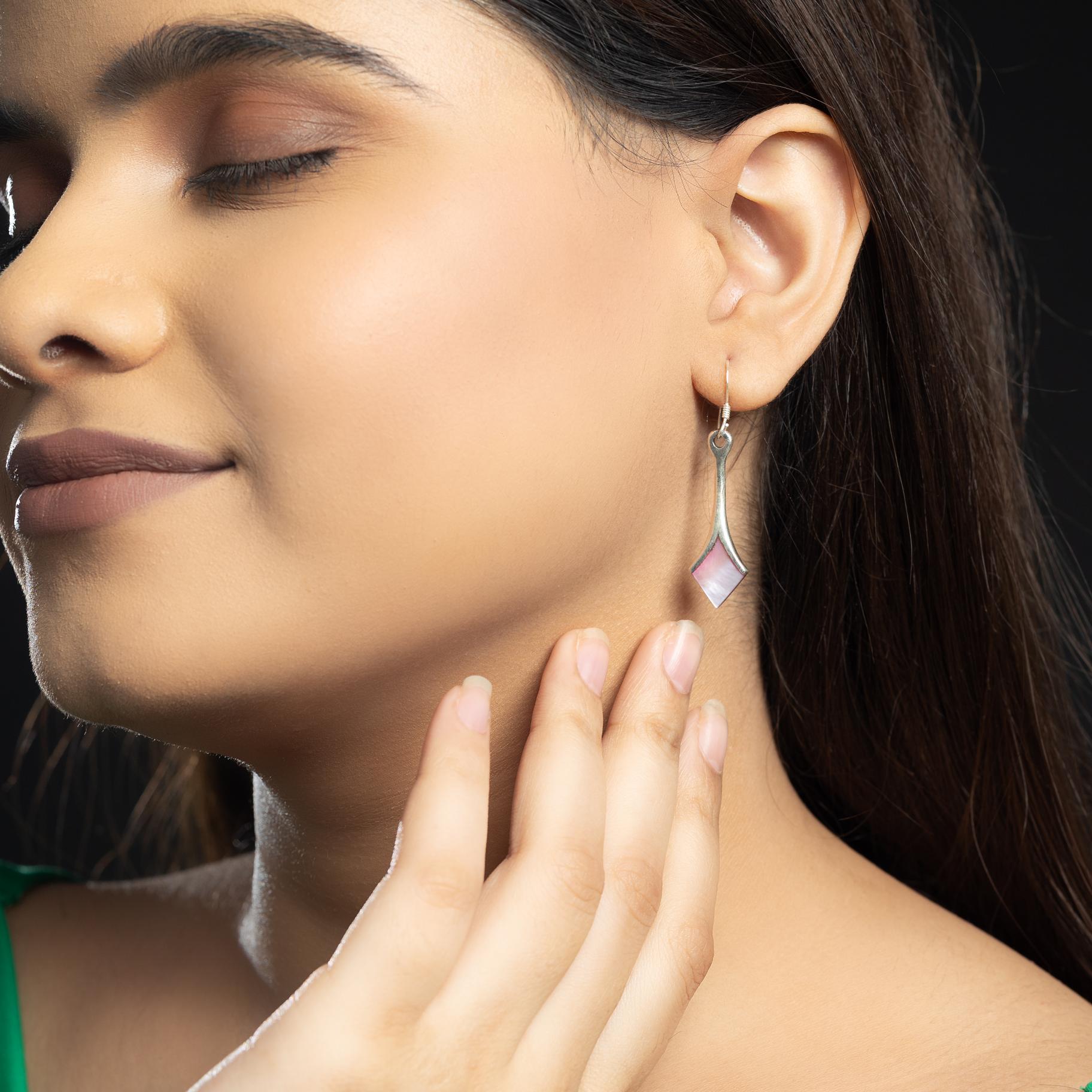 Italian Sleek Earring