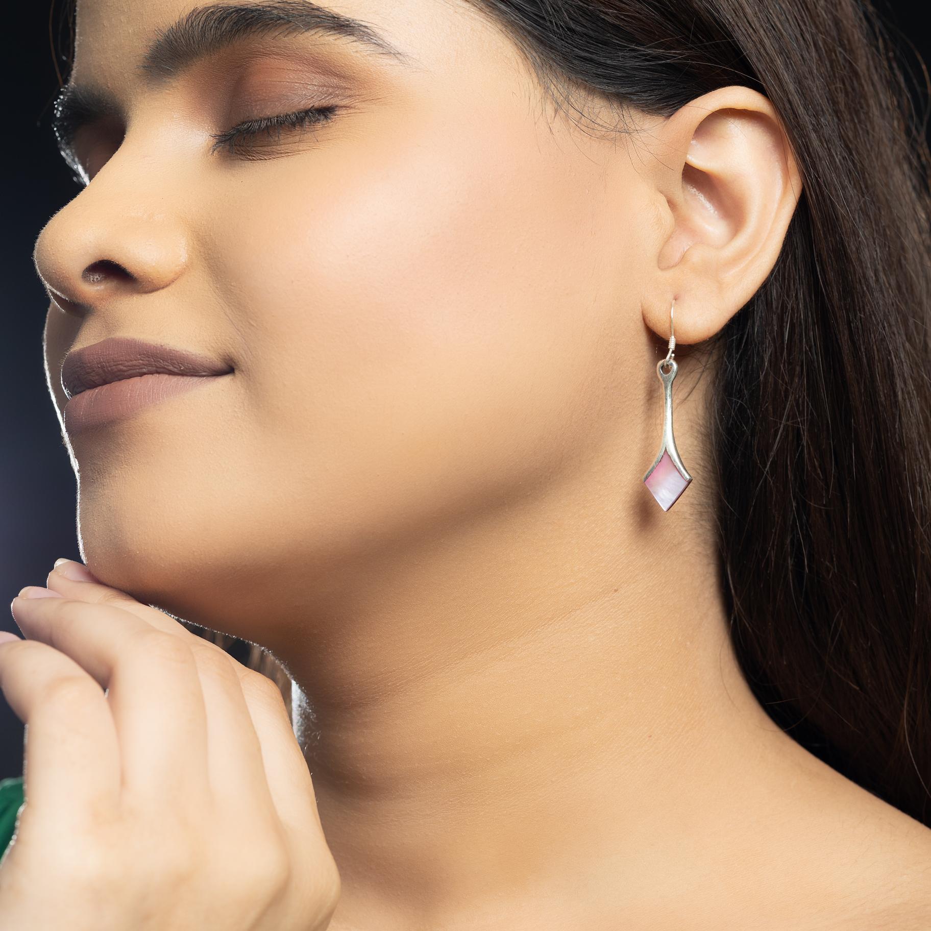 Italian Sleek Earring