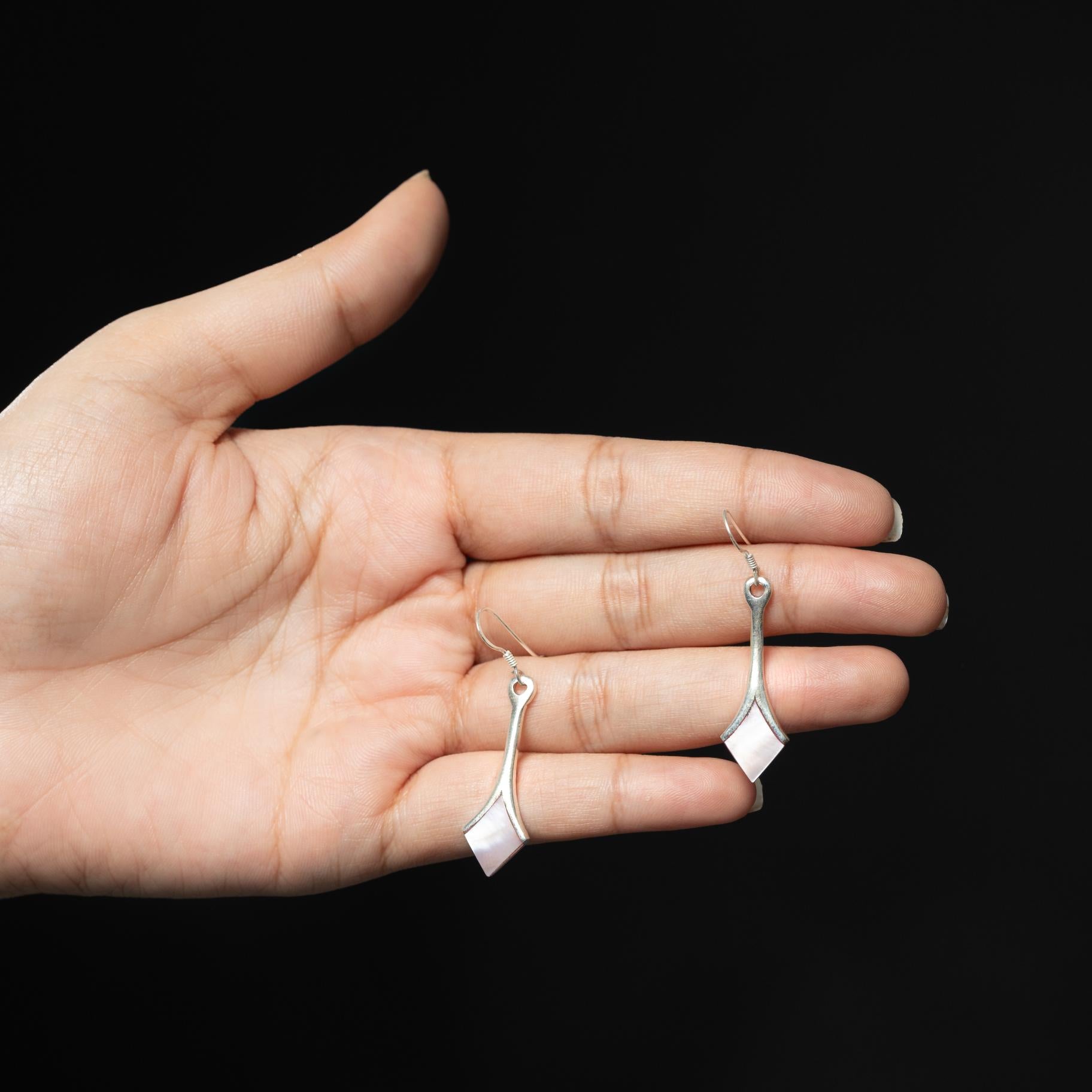 Italian Sleek Earring