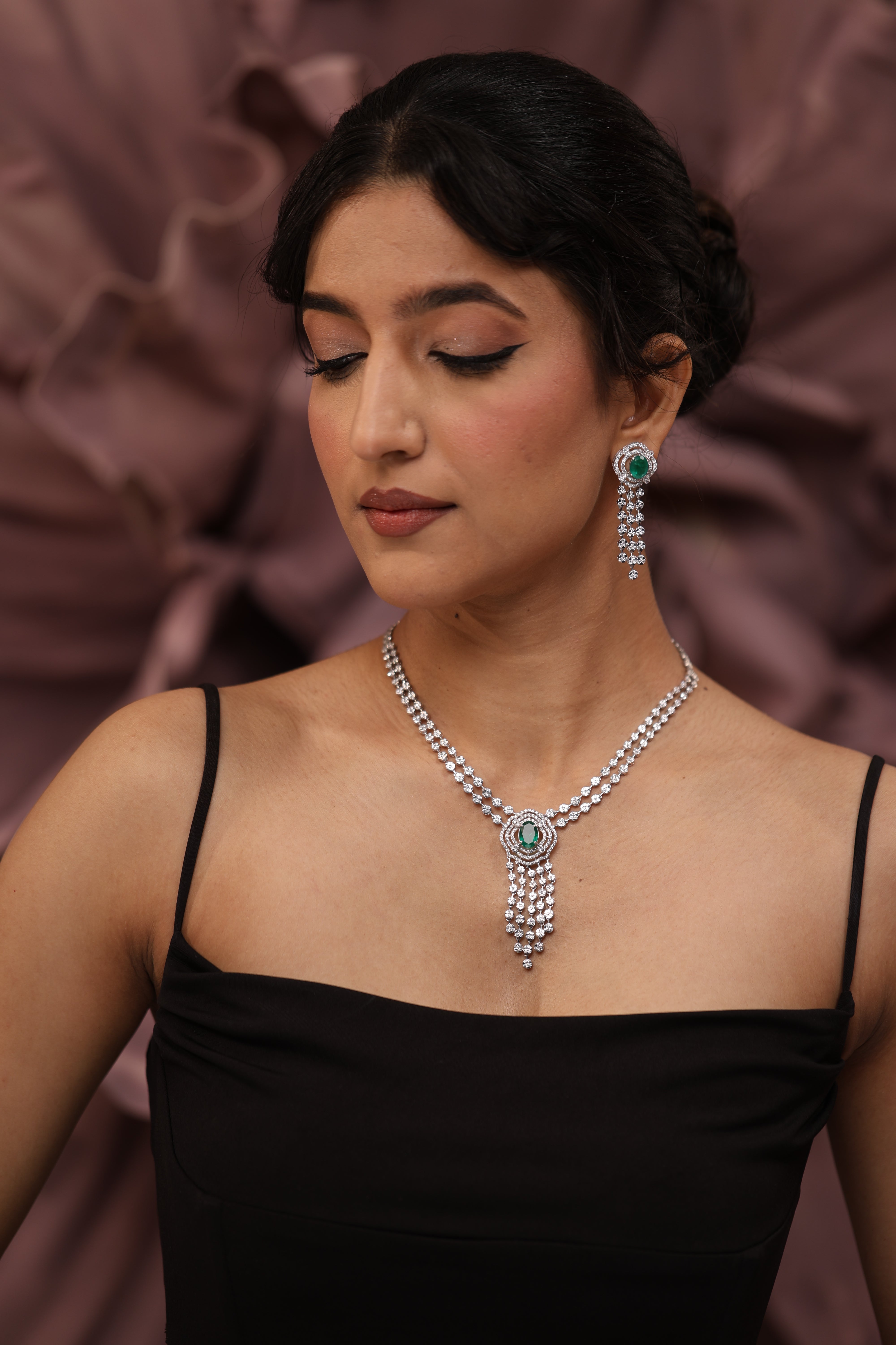 Swarovski Studded Necklace Set