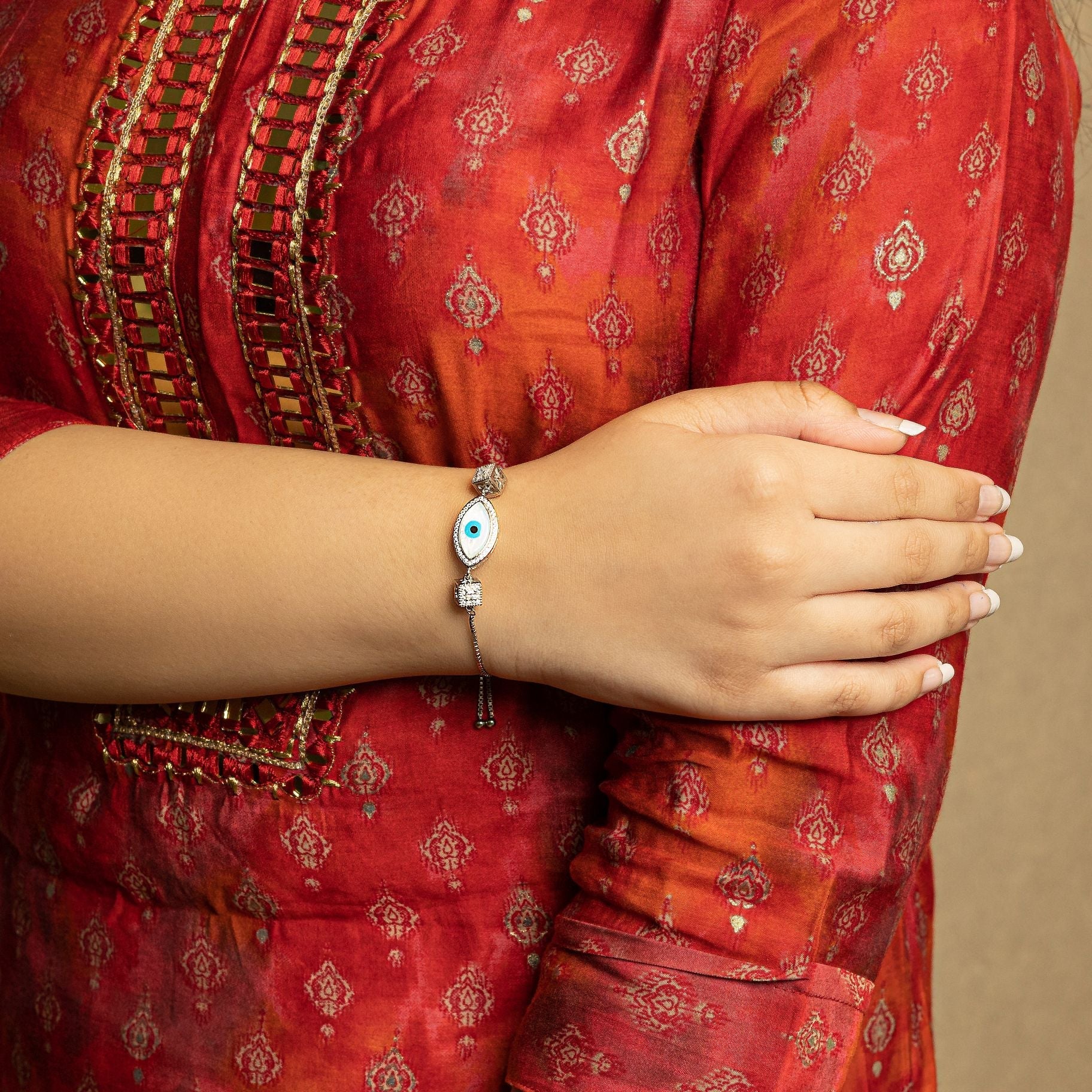 Alluring Evil Eye Bracelet silverhousebyrj