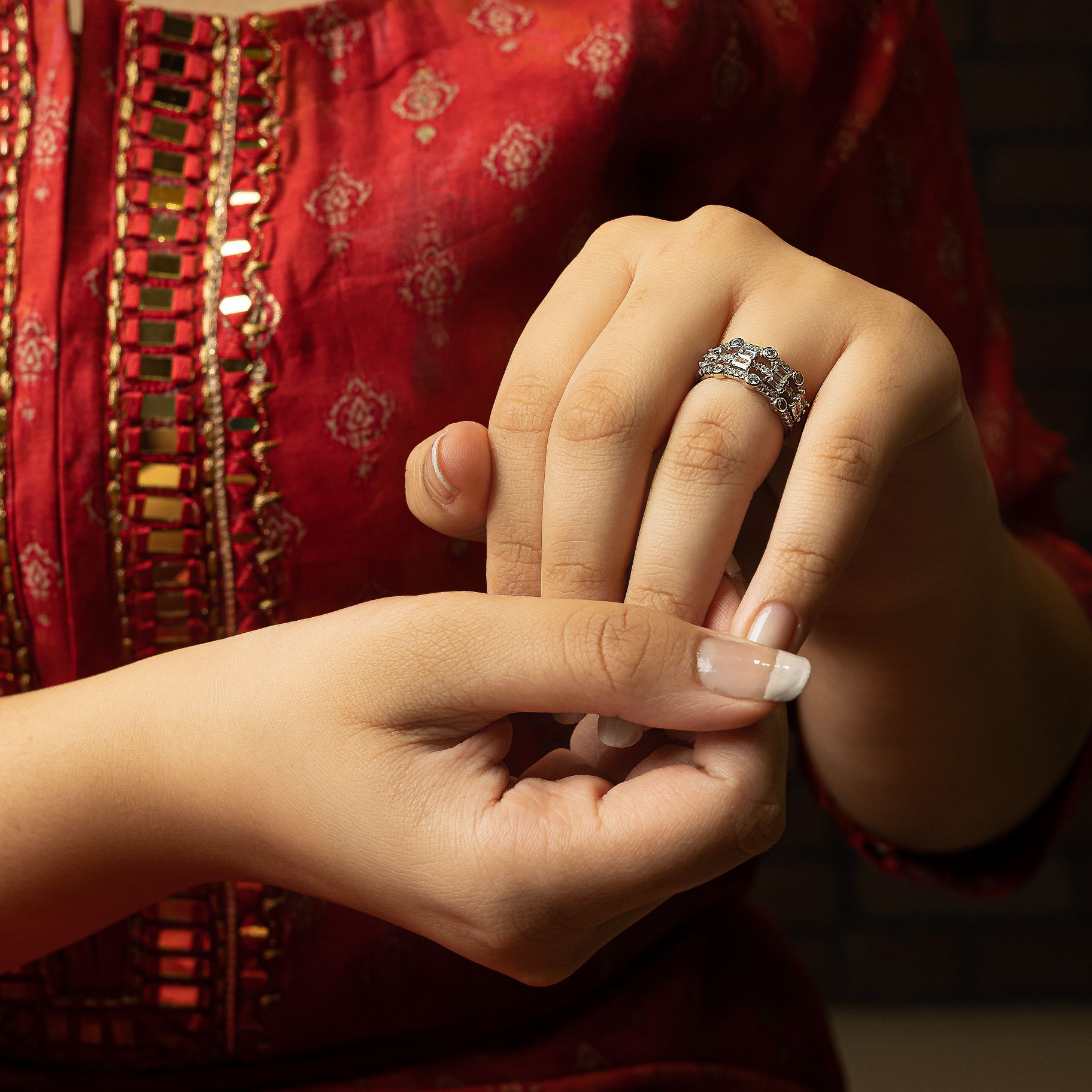 Alluring Stone Studded Band Ring silverhousebyrj
