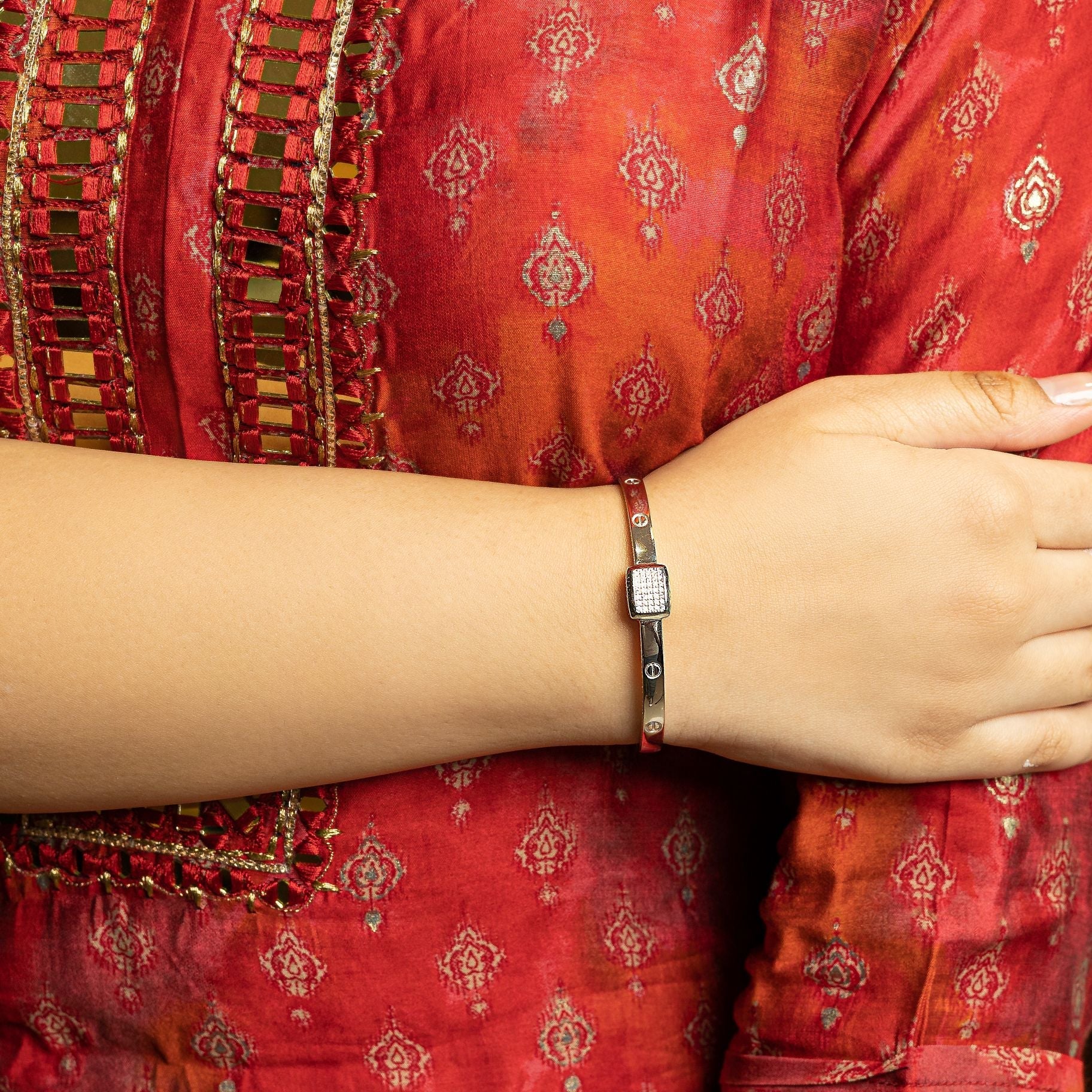Alluring Stone Studded Bangle silverhousebyrj