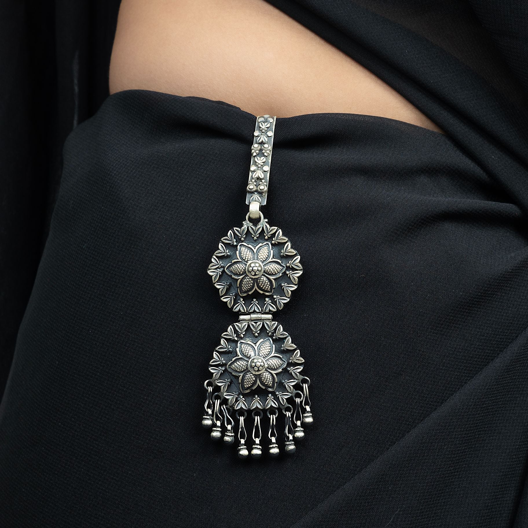 Antique Dual Disc Shaped With Hanging Ghungroos Waist Keychain silverhousebyrj
