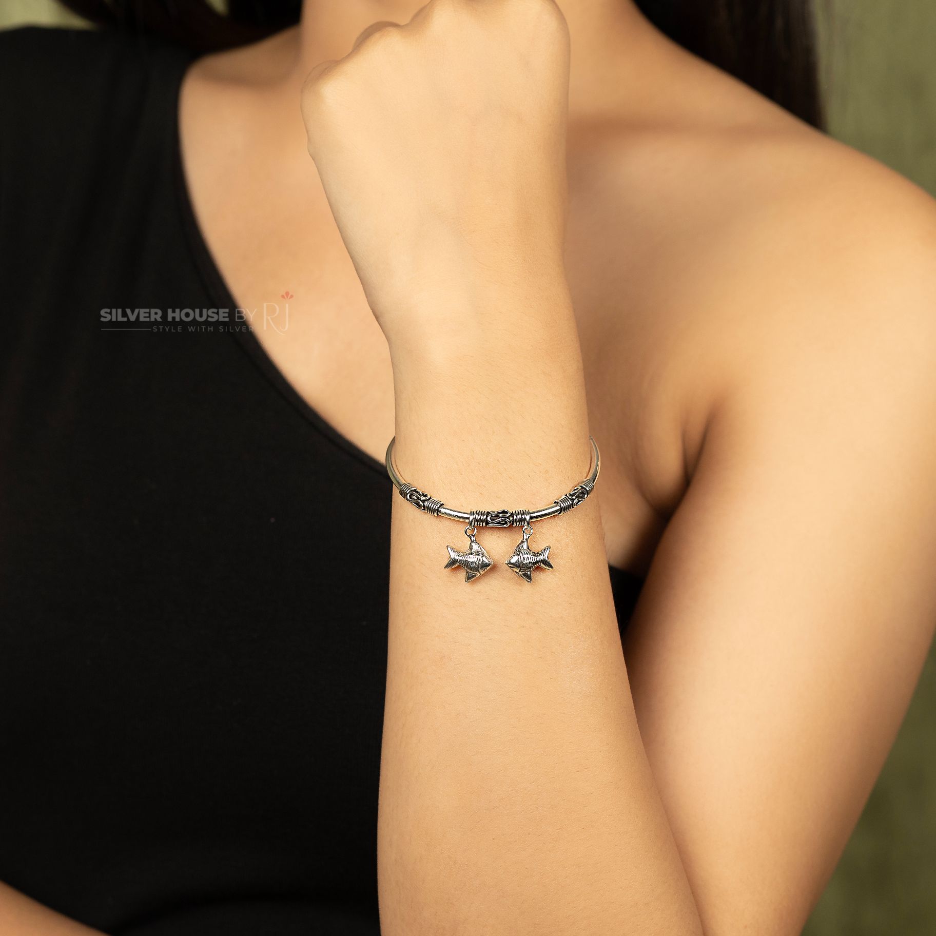Artistic Italian Kada With Hanging Fish Charms silverhousebyrj