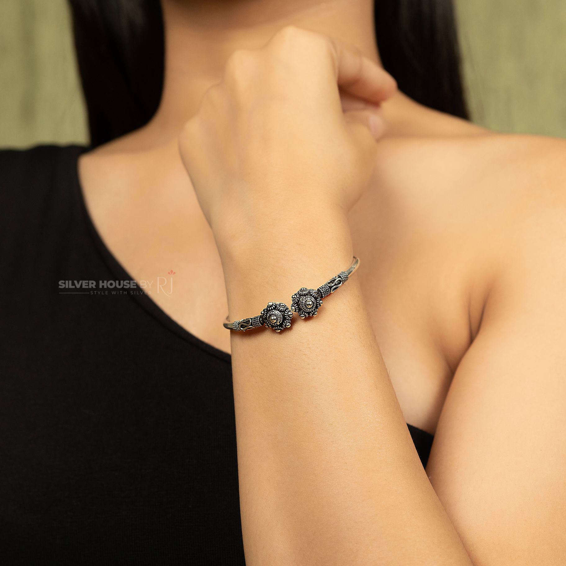 Artistic Kada With Dual Flower silverhousebyrj