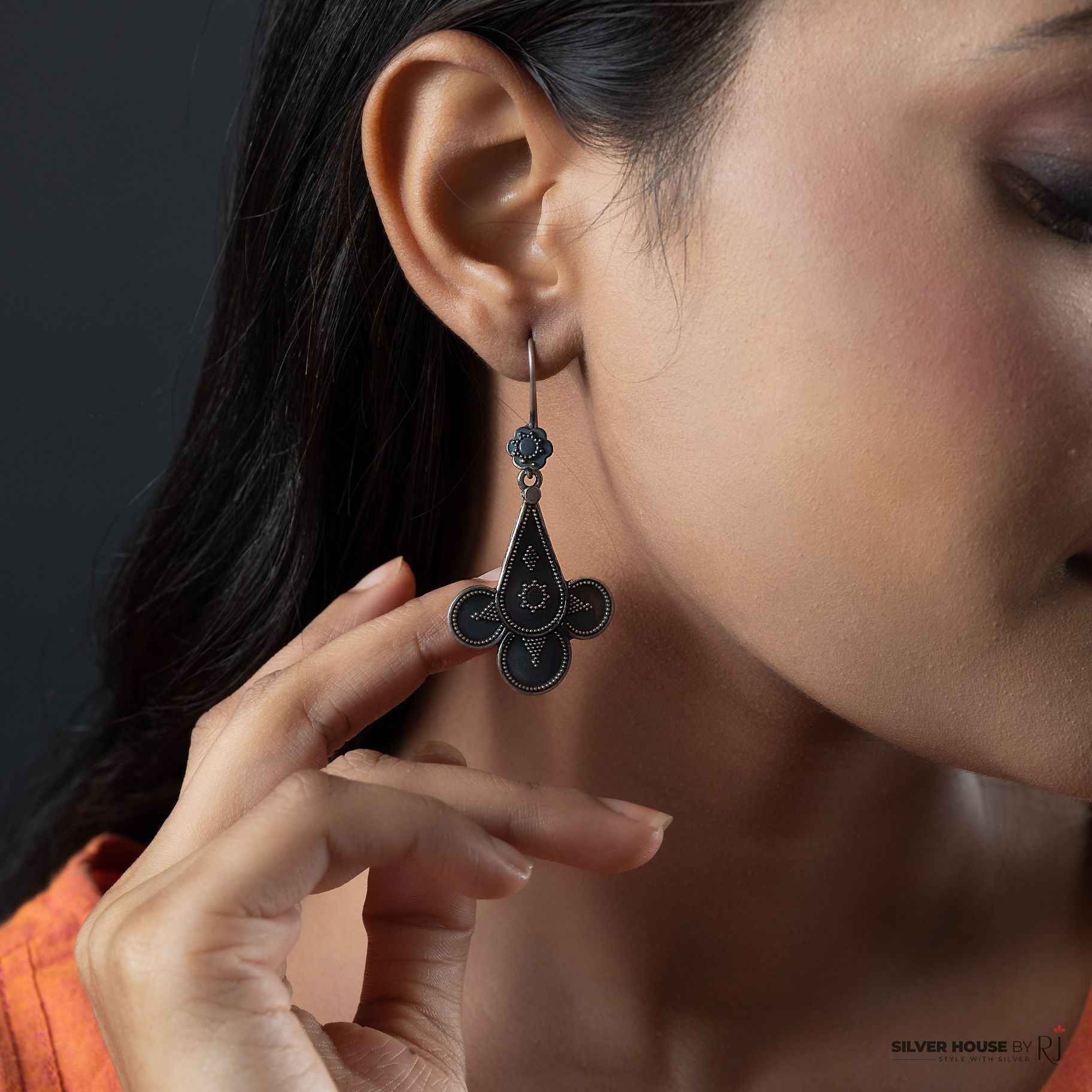 Attractive Tribal Earring silverhousebyrj