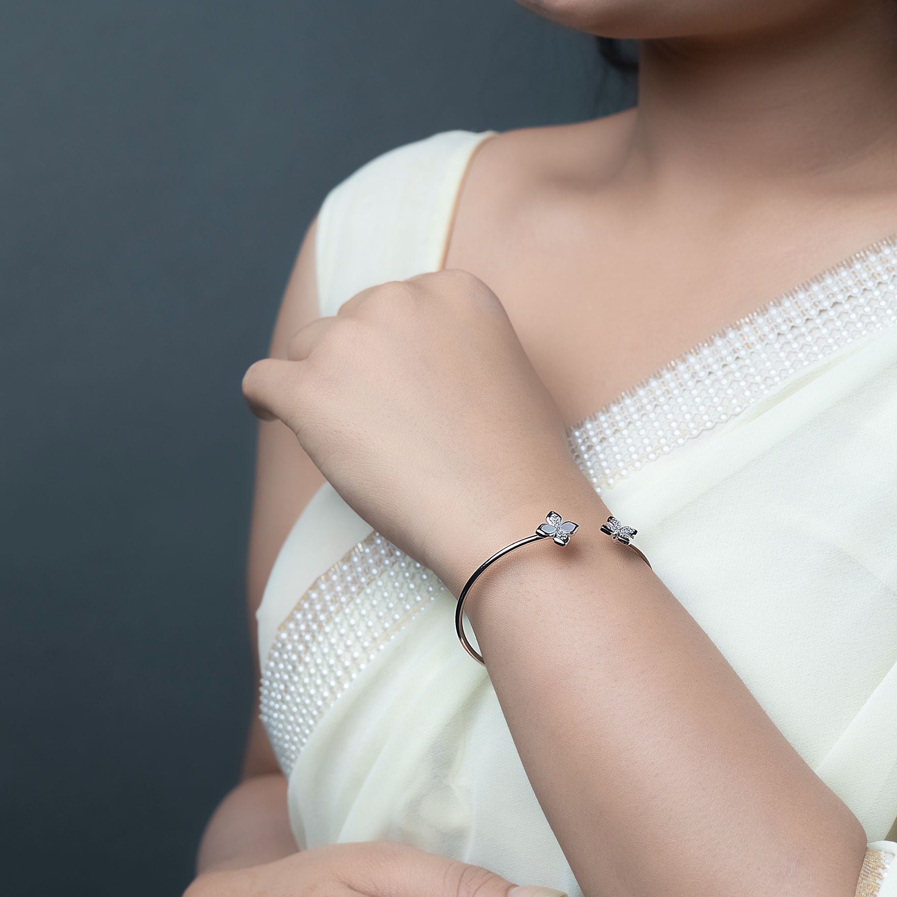 Captivating Silver Elegance Bangle silverhousebyrj