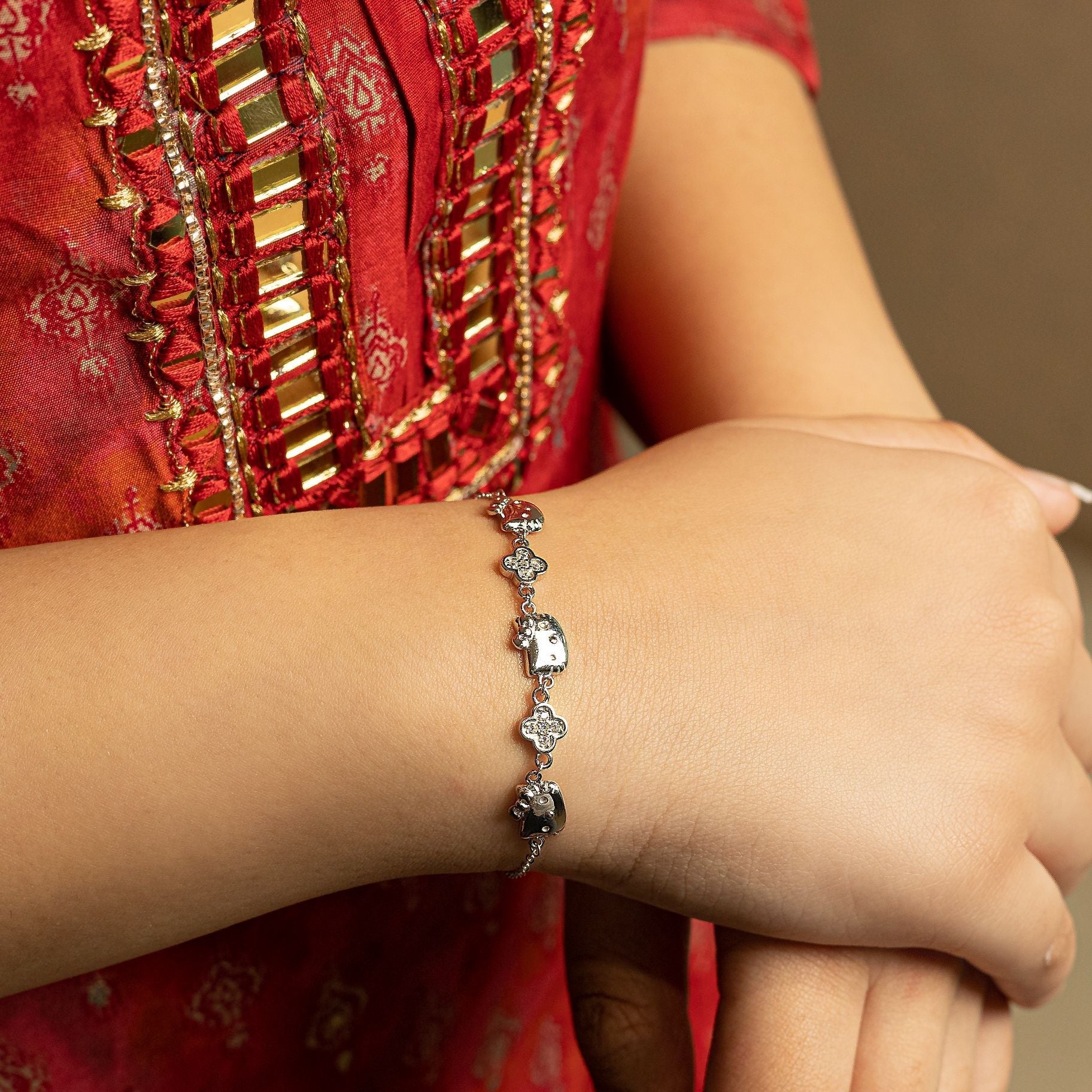 Charming Mini Kitty Sleek Bracelet silverhousebyrj