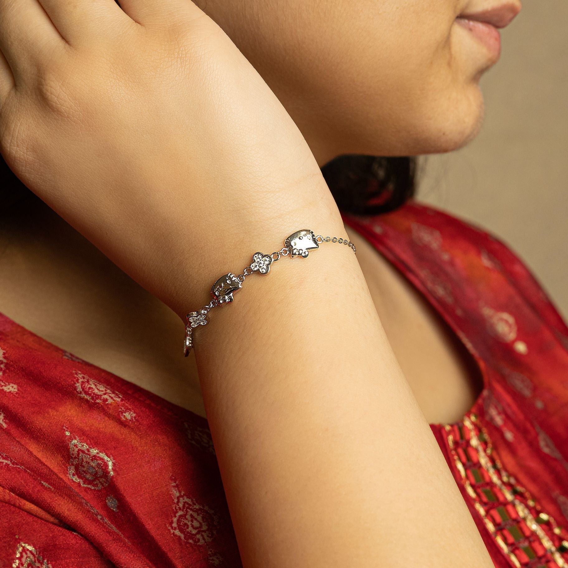 Charming Mini Kitty Sleek Bracelet silverhousebyrj