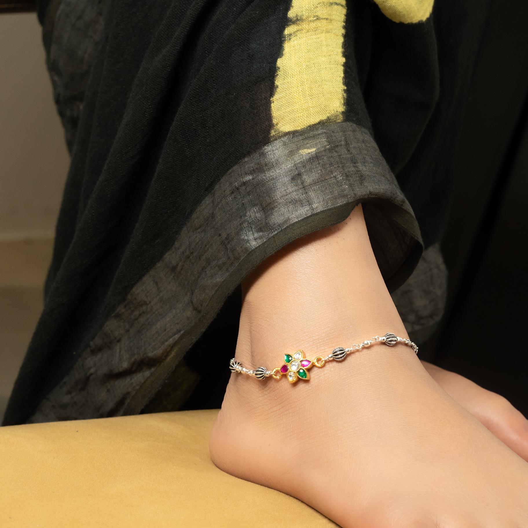 Flowered Dual Shade Anklet