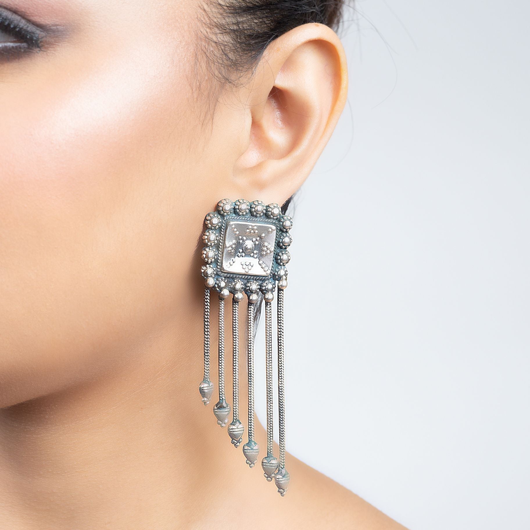 Dazzling Chain Dangler Earrings silverhousebyrj