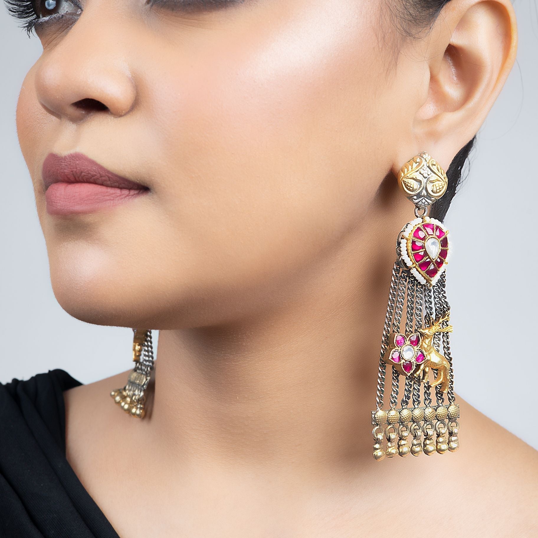 Dazzling Dear Chain Long Dangler Earrings silverhousebyrj