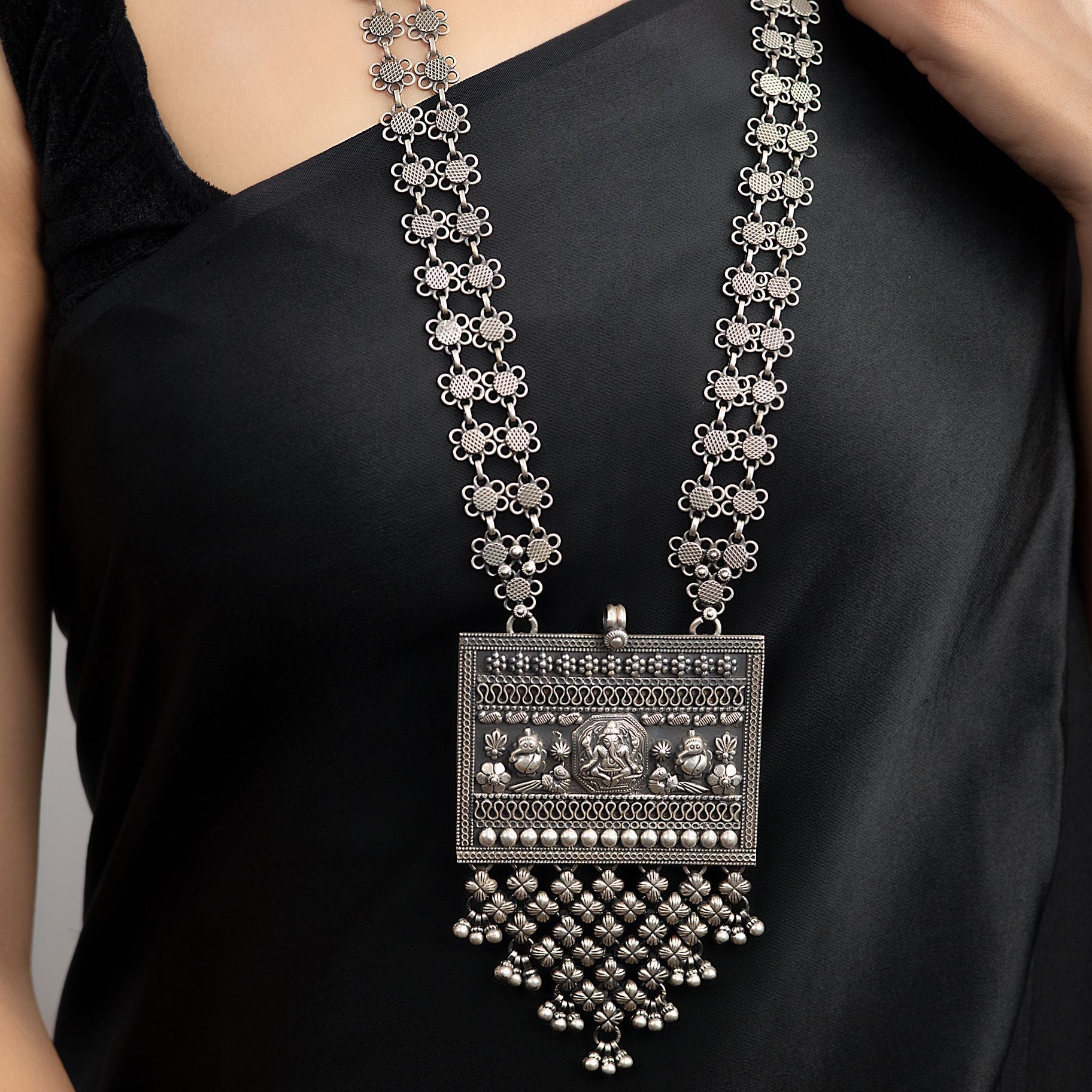 Divine Ganesh ji Jali Pendant with Floral Double-Layered Chain silverhousebyrj