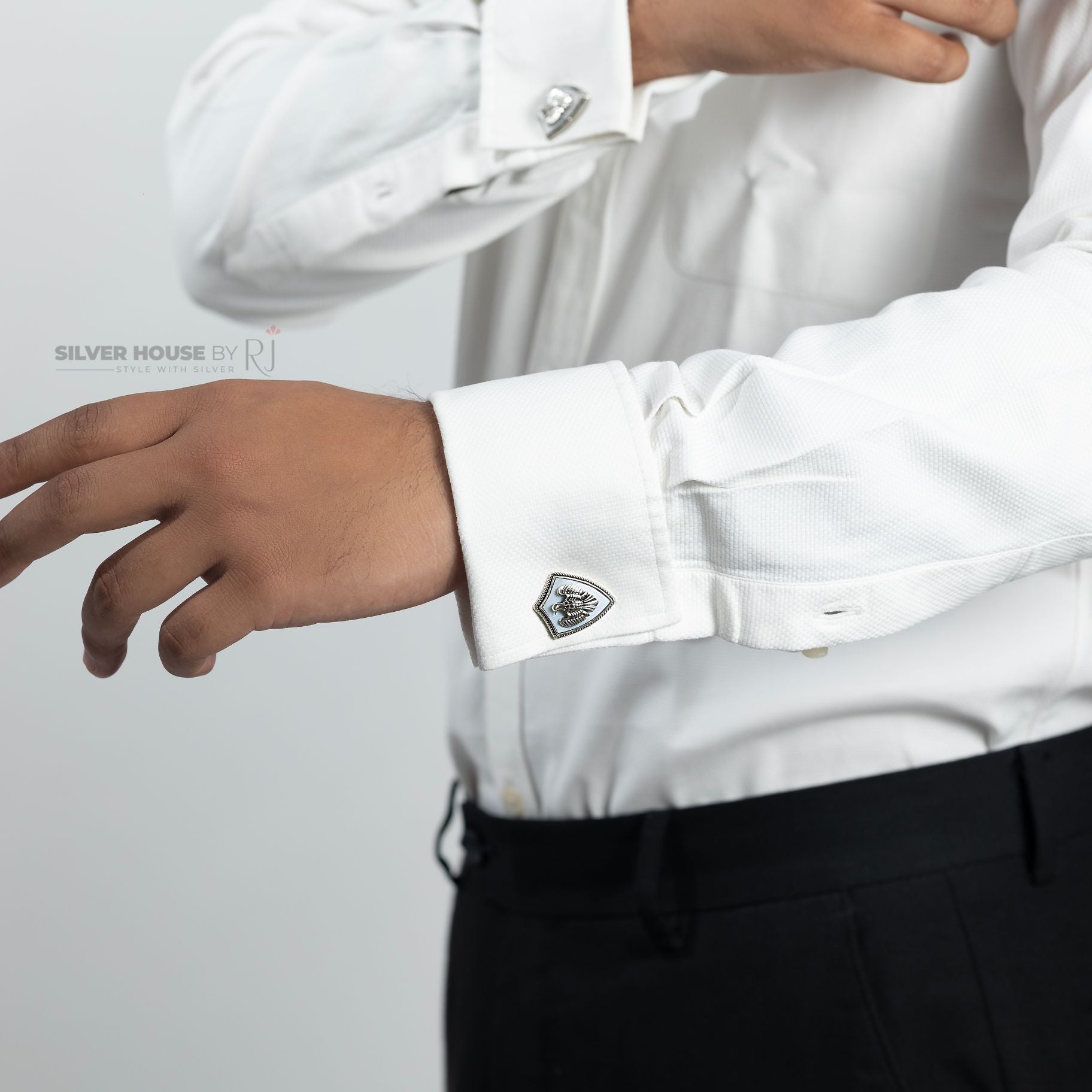 Eagle Symboled Cufflinks silverhousebyrj