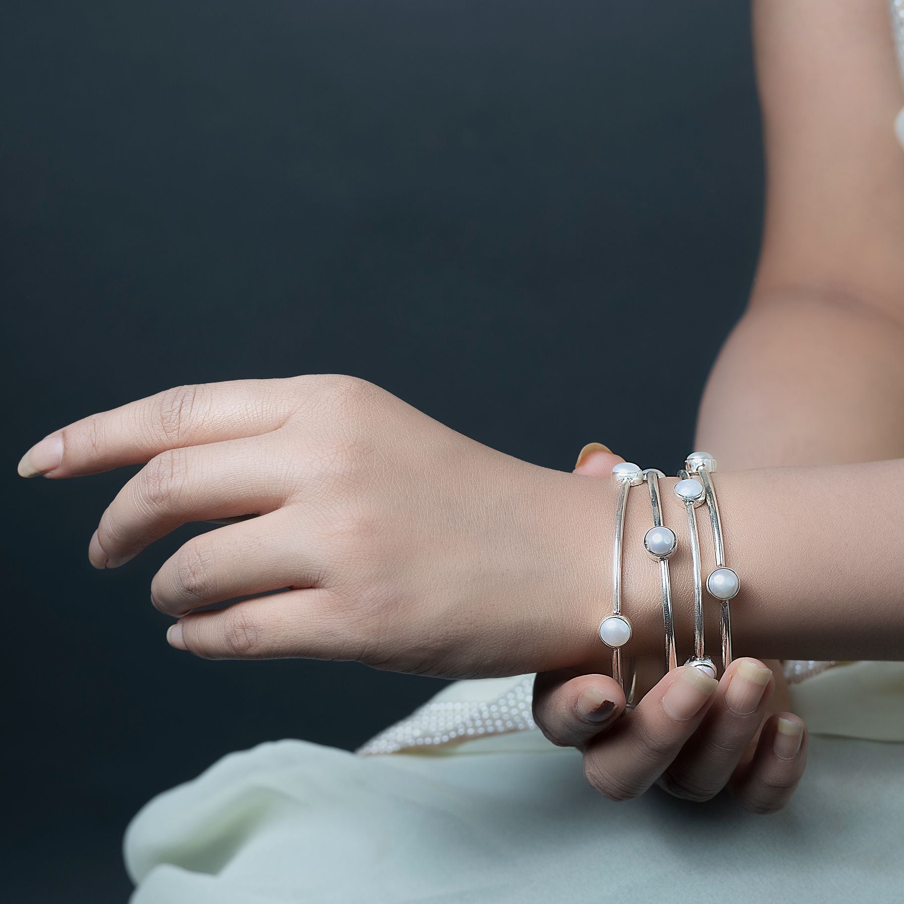 Elegant Moti Studded Bangles silverhousebyrj