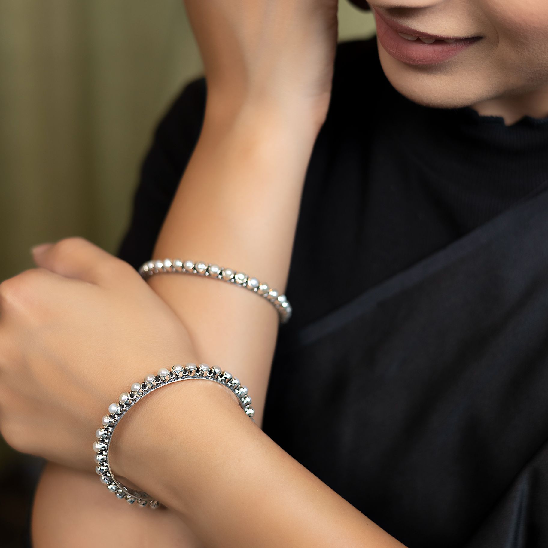 Elegant Pearl Studded Bangle silverhousebyrj