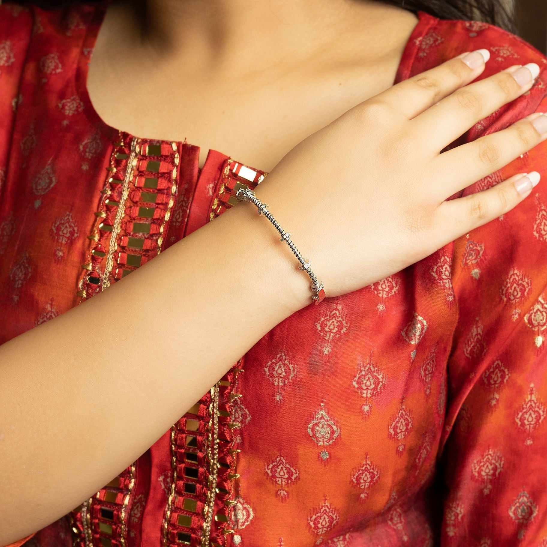 Elegant Screw Stylish Kada silverhousebyrj