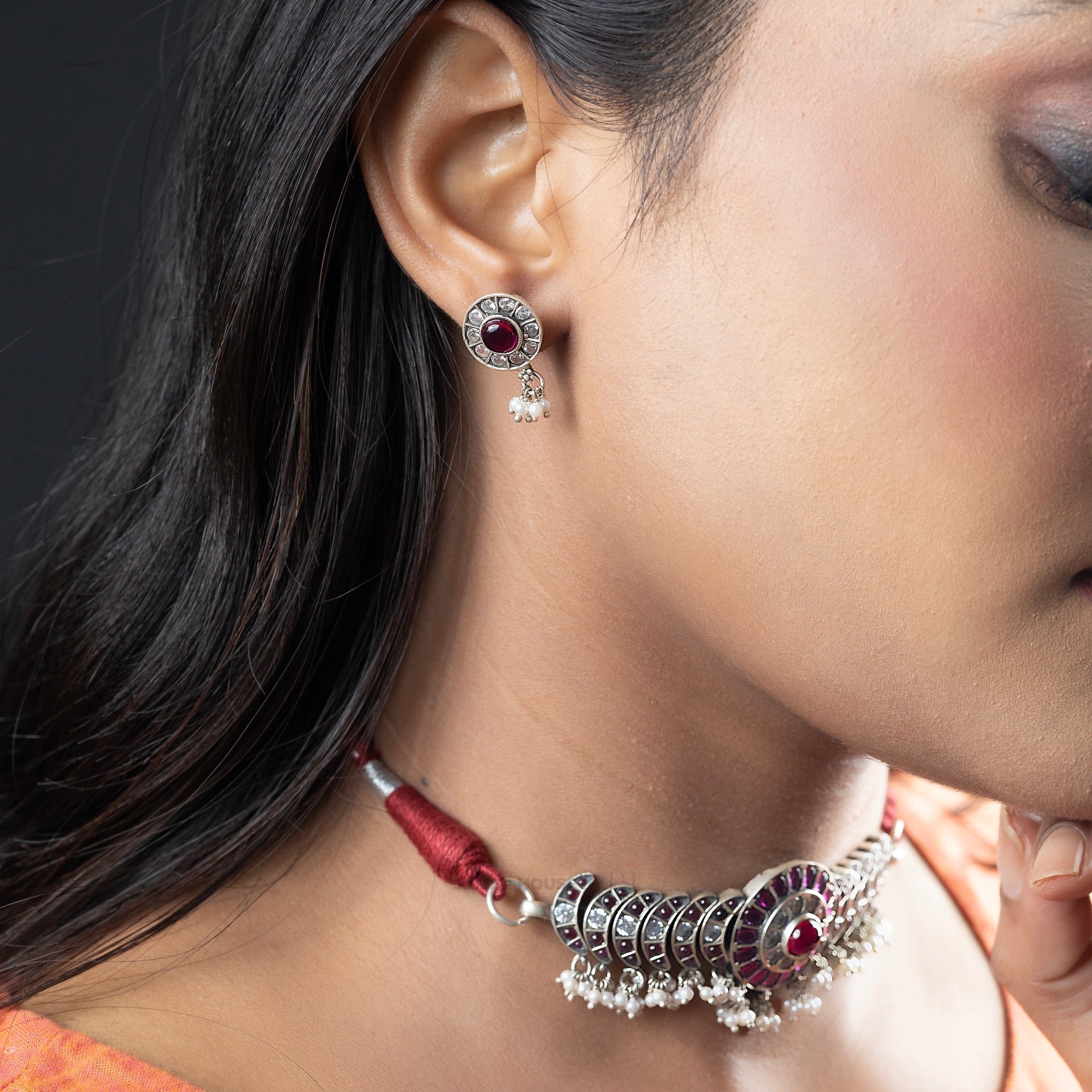 Exquisite Chokar Set With Earrings silverhousebyrj