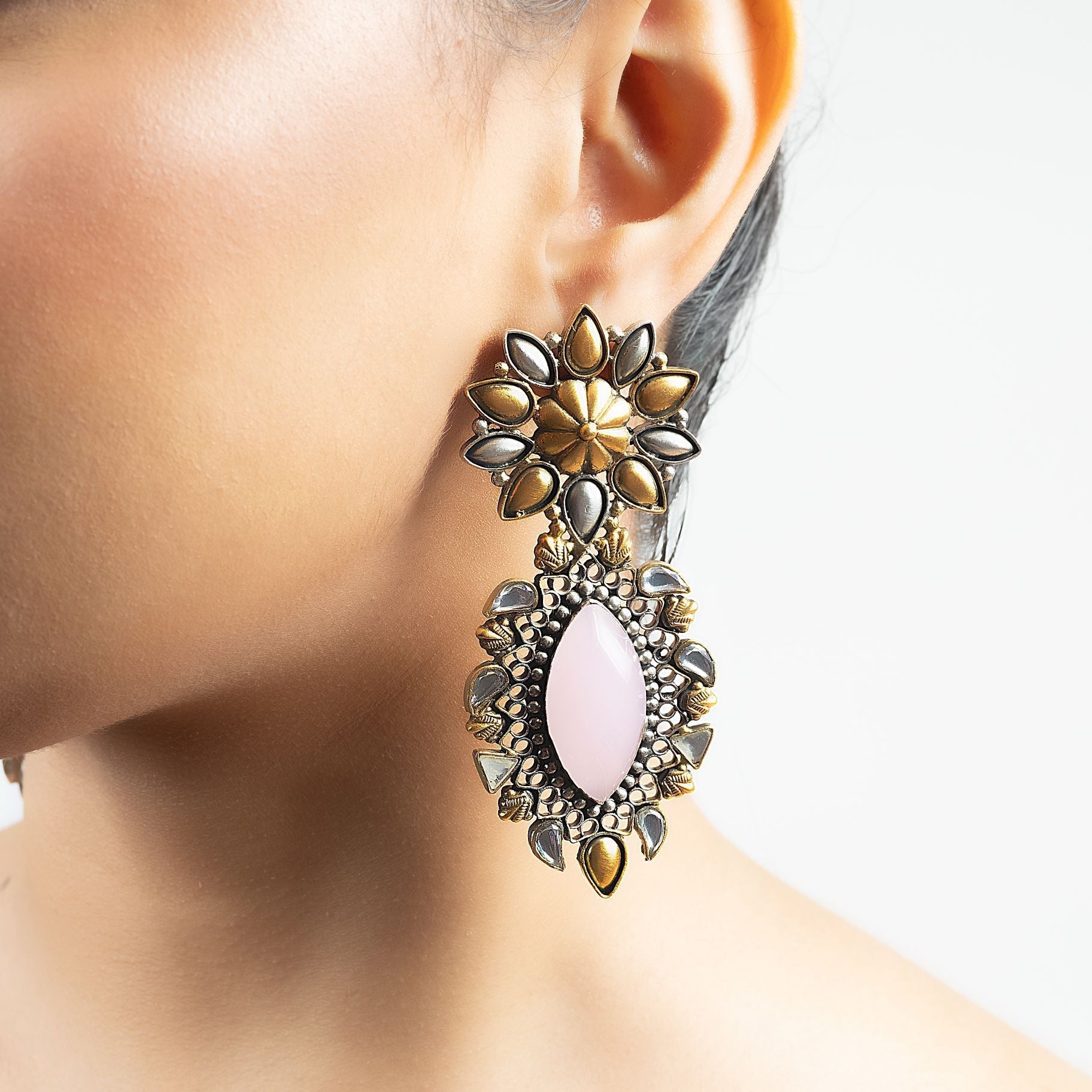 Exquisite Flowery Eyed Dangler silverhousebyrj