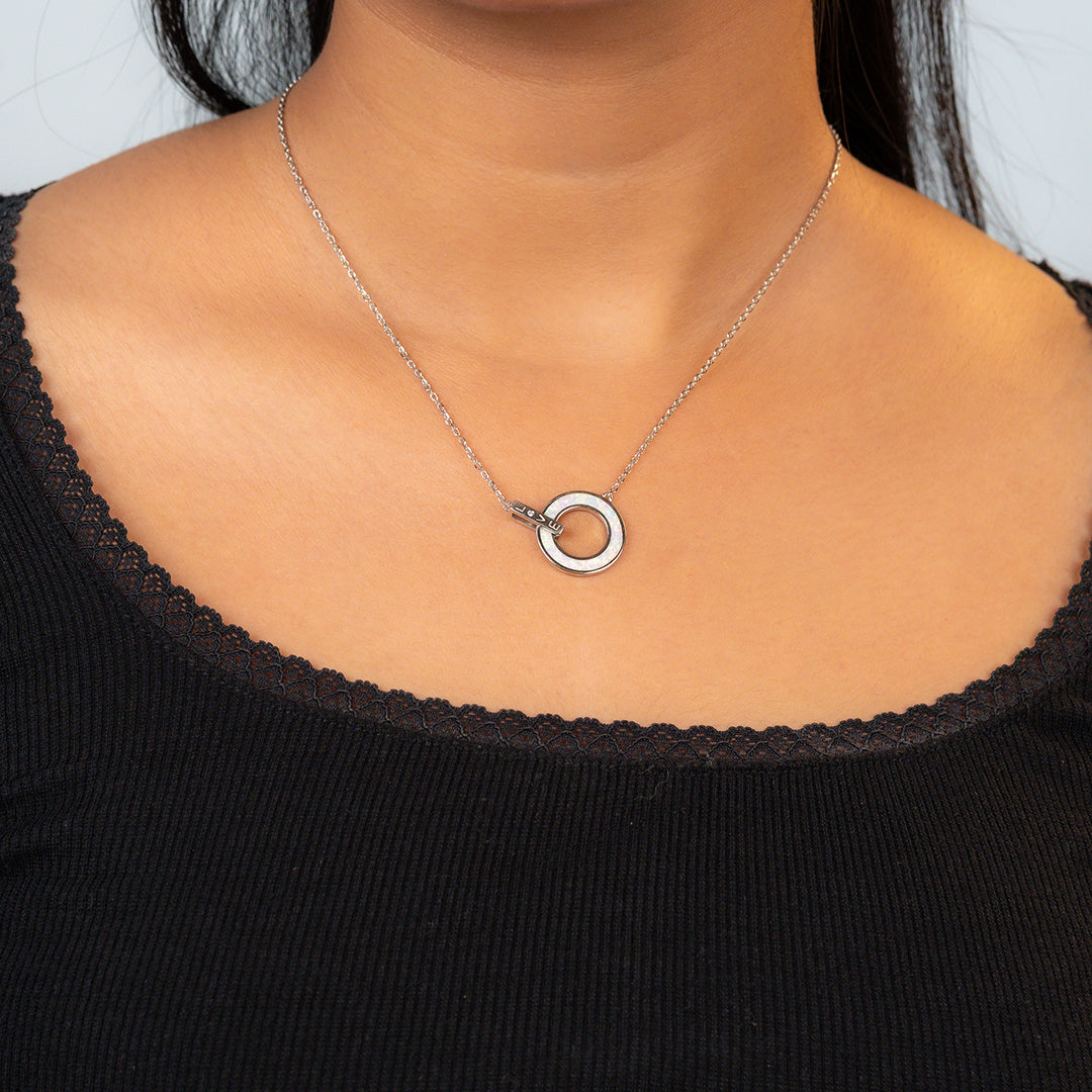 Circle Lock Silver Necklace
