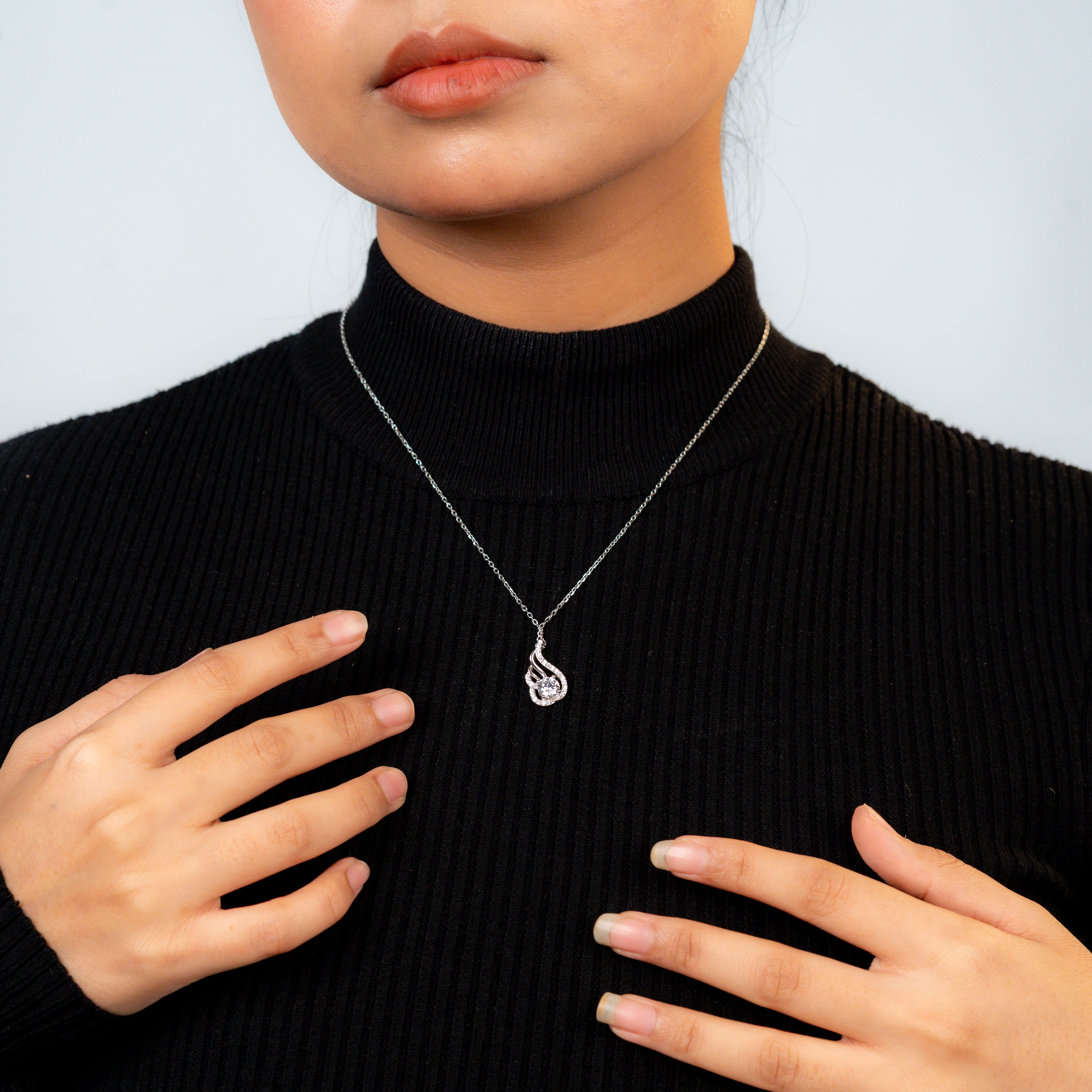 Minimal Spark Necklace