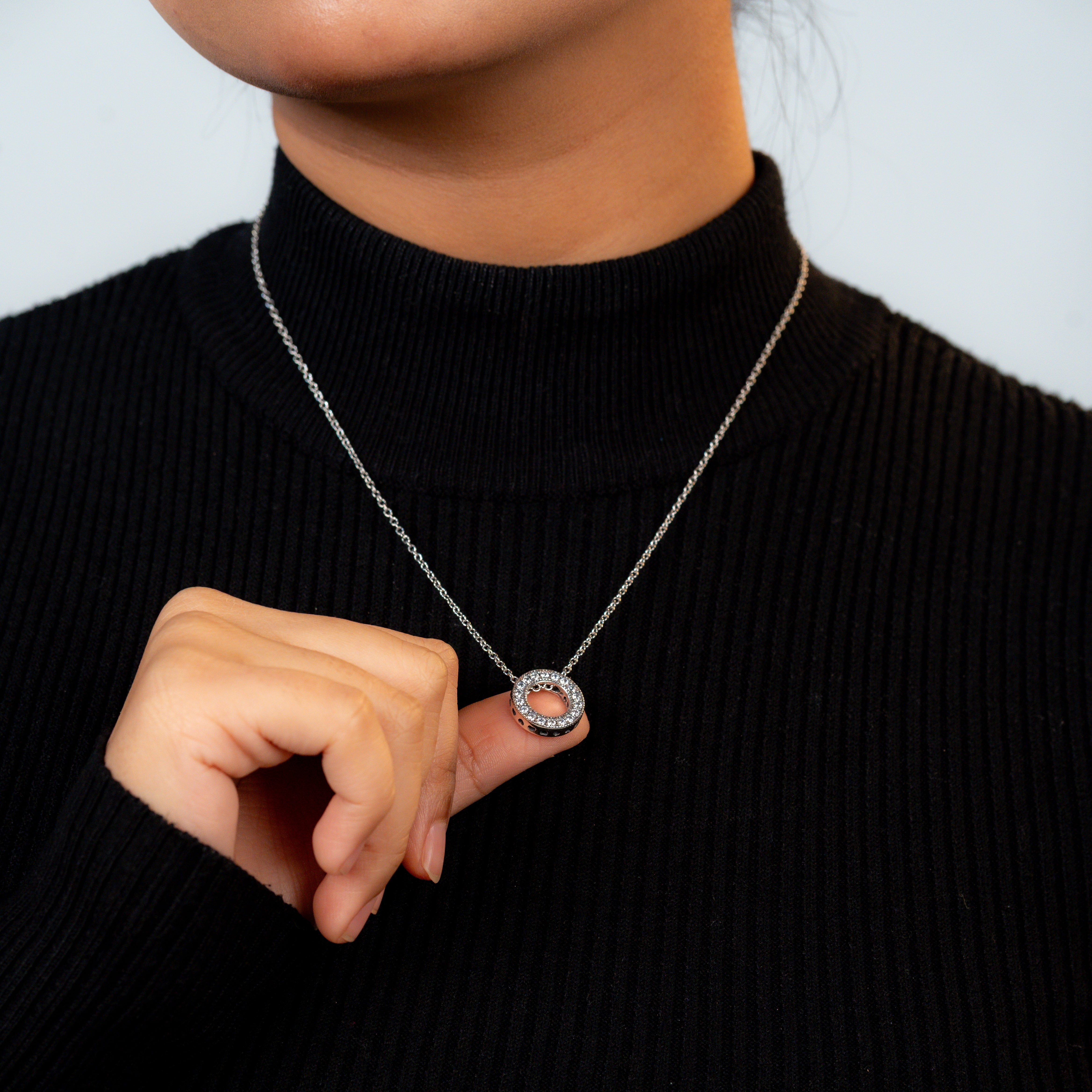 Classic Halo Necklace