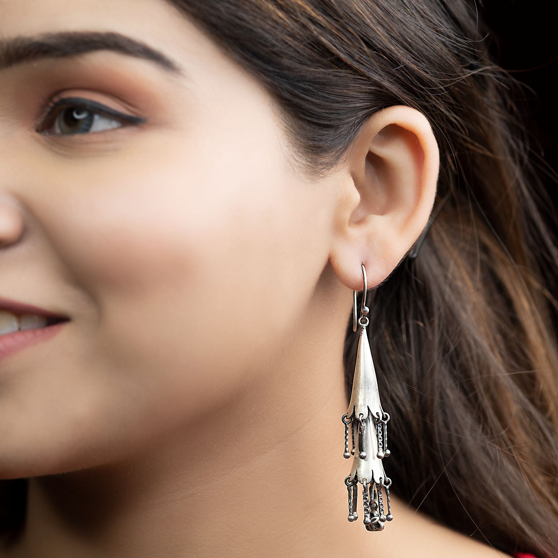 Lily Petal Swing Earrings silverhousebyrj