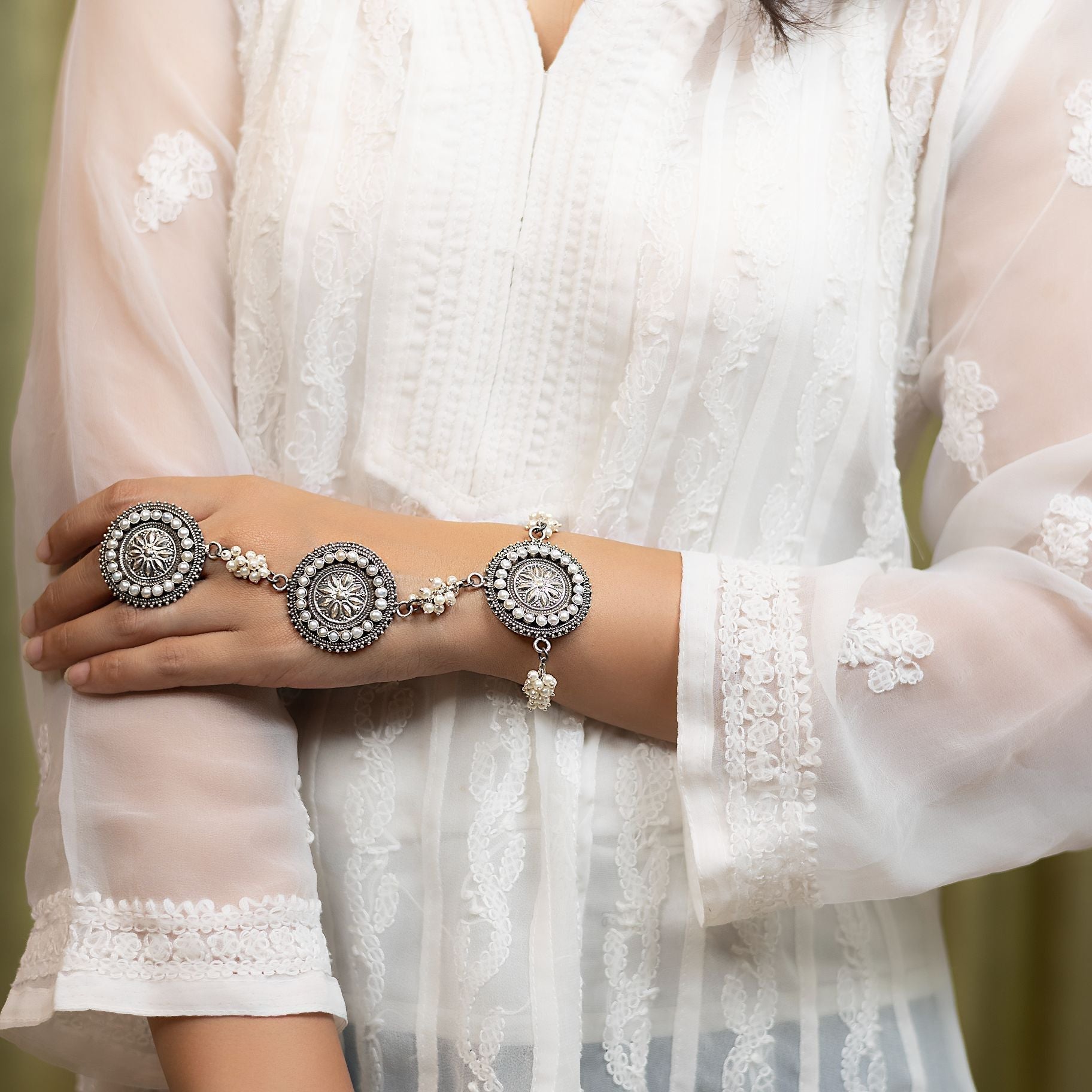 Shahi Haath Phool Ring silverhousebyrj