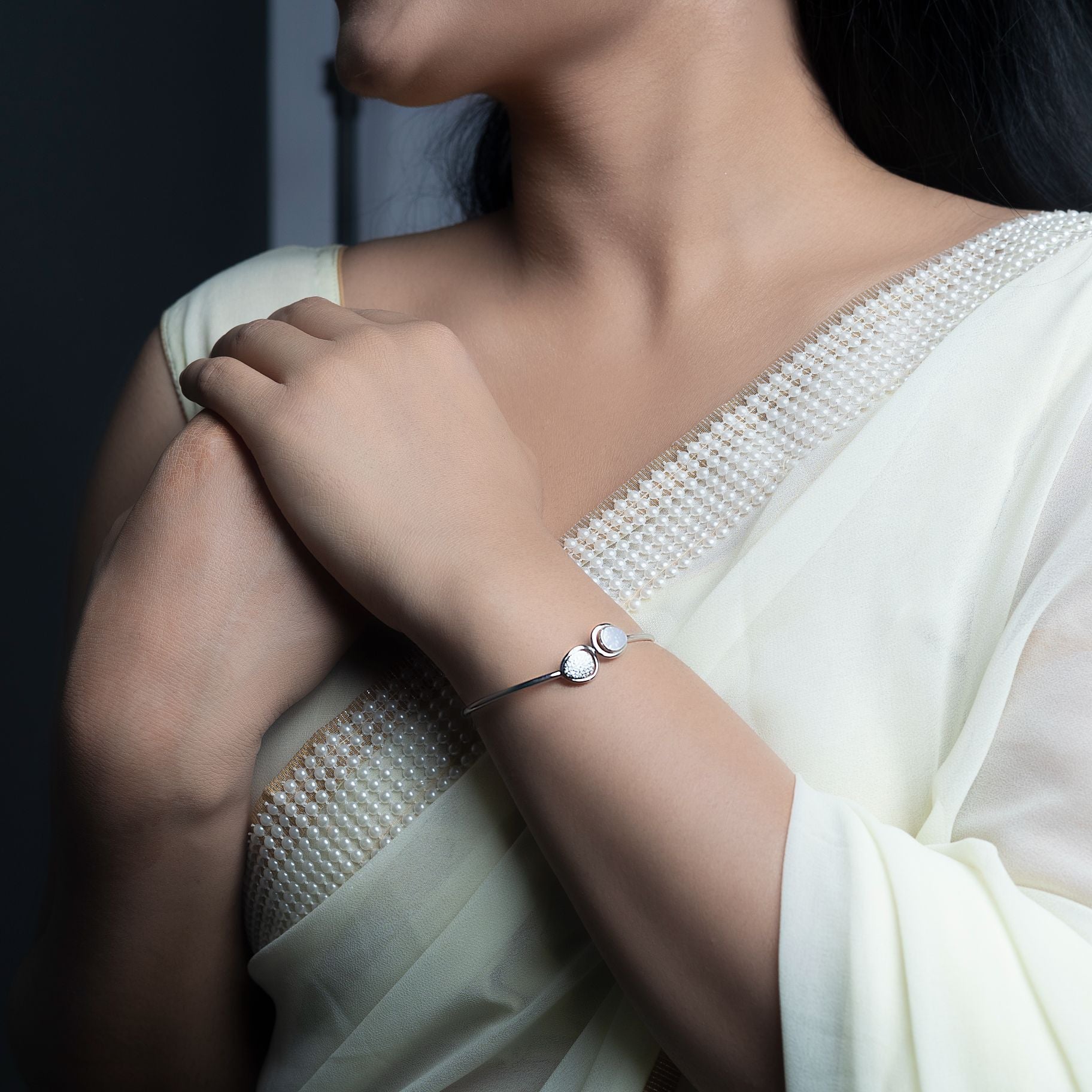 Sleek Opal Studded Bangle silverhousebyrj