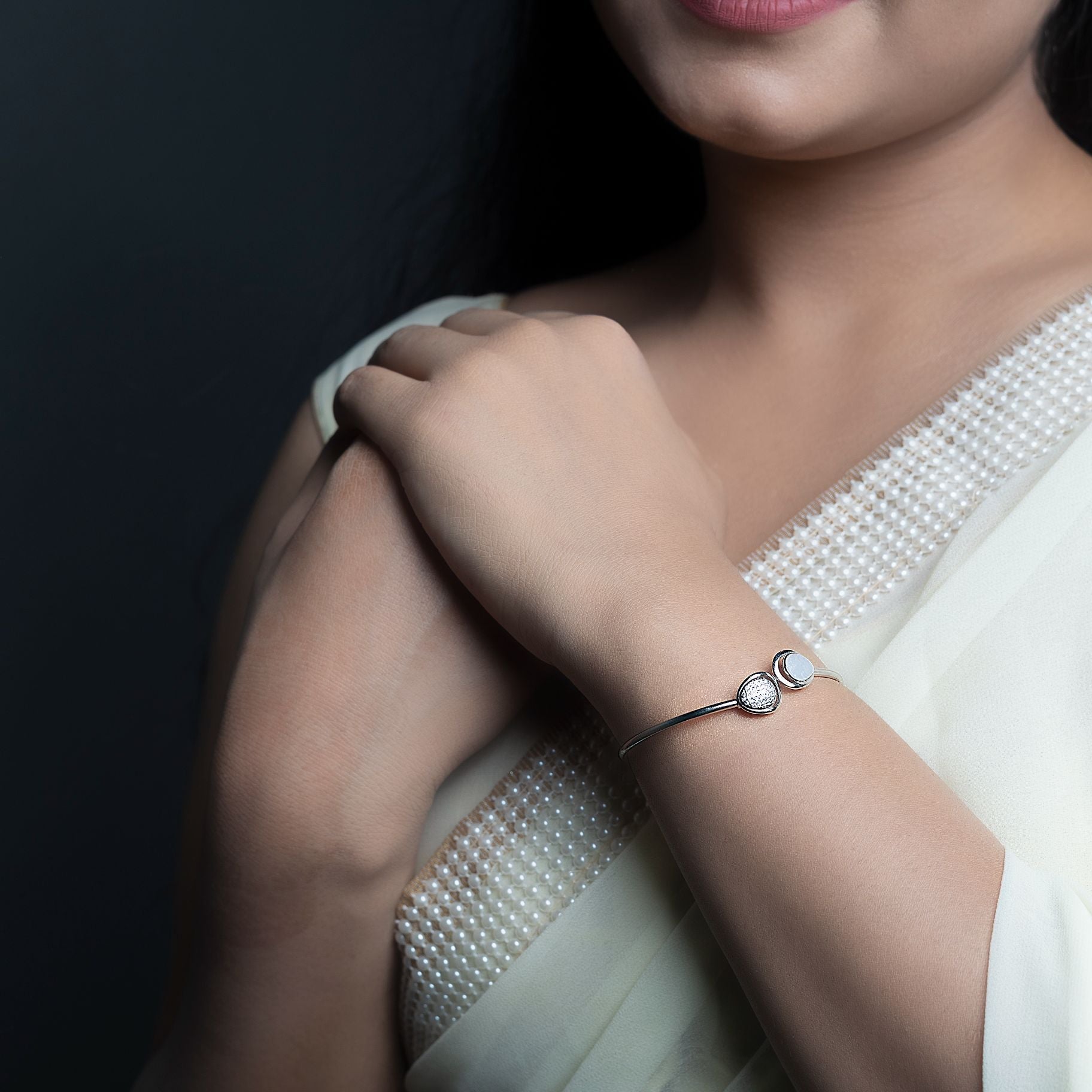 Sleek Opal Studded Bangle silverhousebyrj
