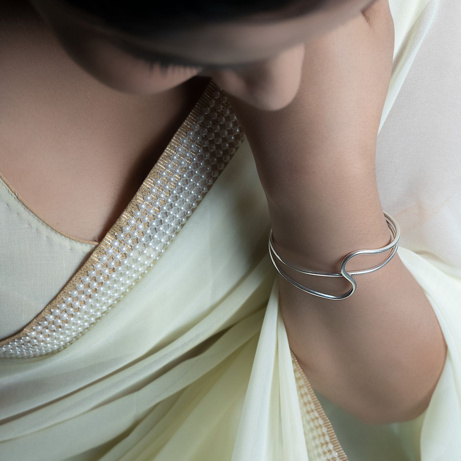 Sleek Silver Delight Bangle silverhousebyrj