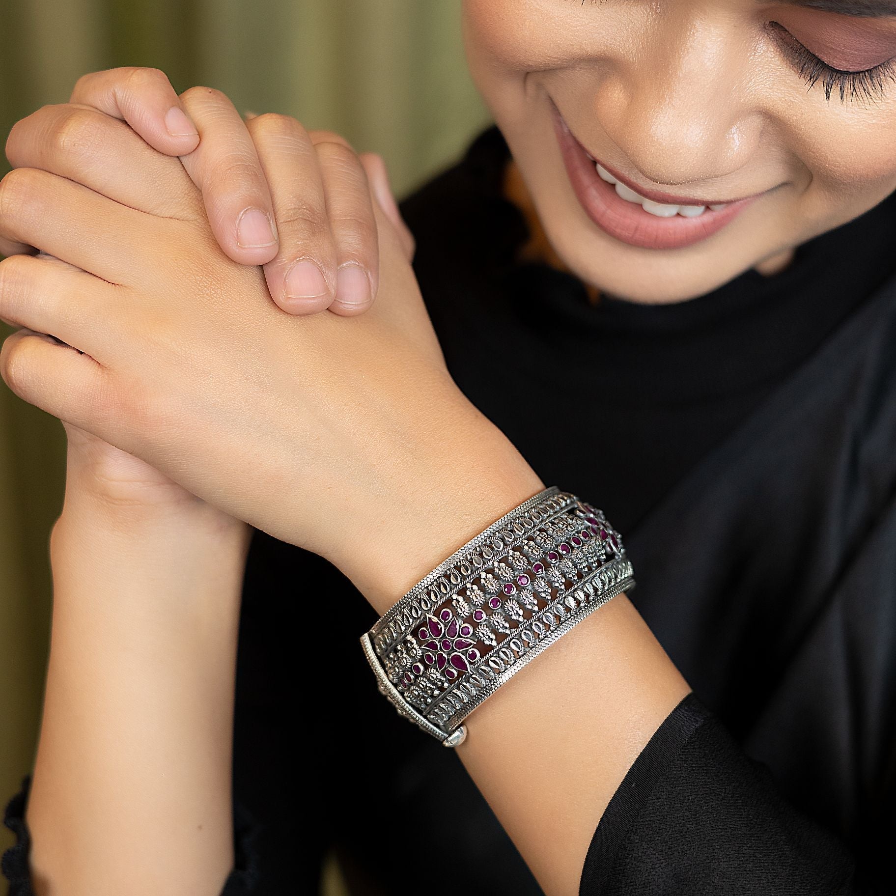 Traditional Bangle with Ornated with Kempu Stones silverhousebyrj