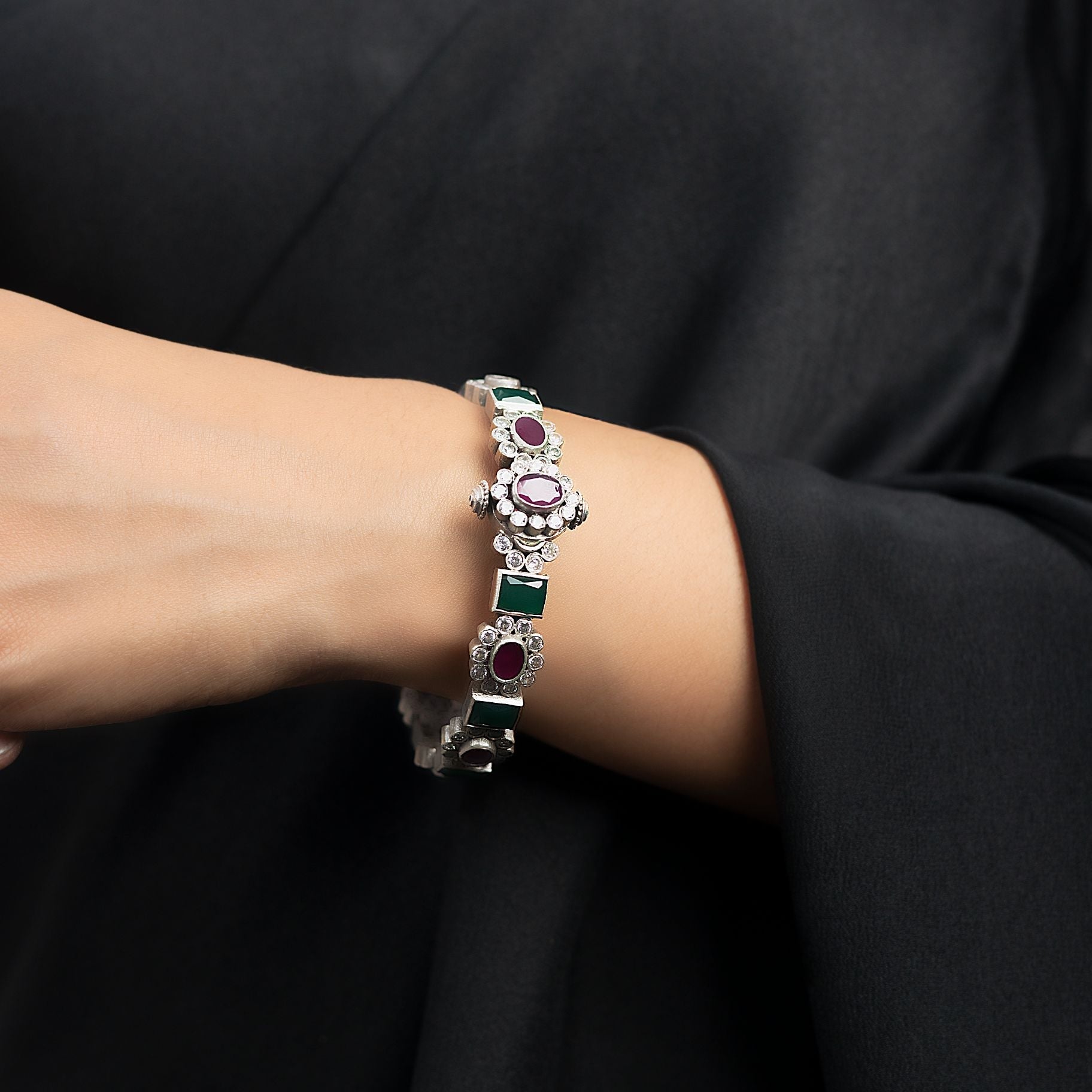 Traditional Stone Studded Bangle silverhousebyrj