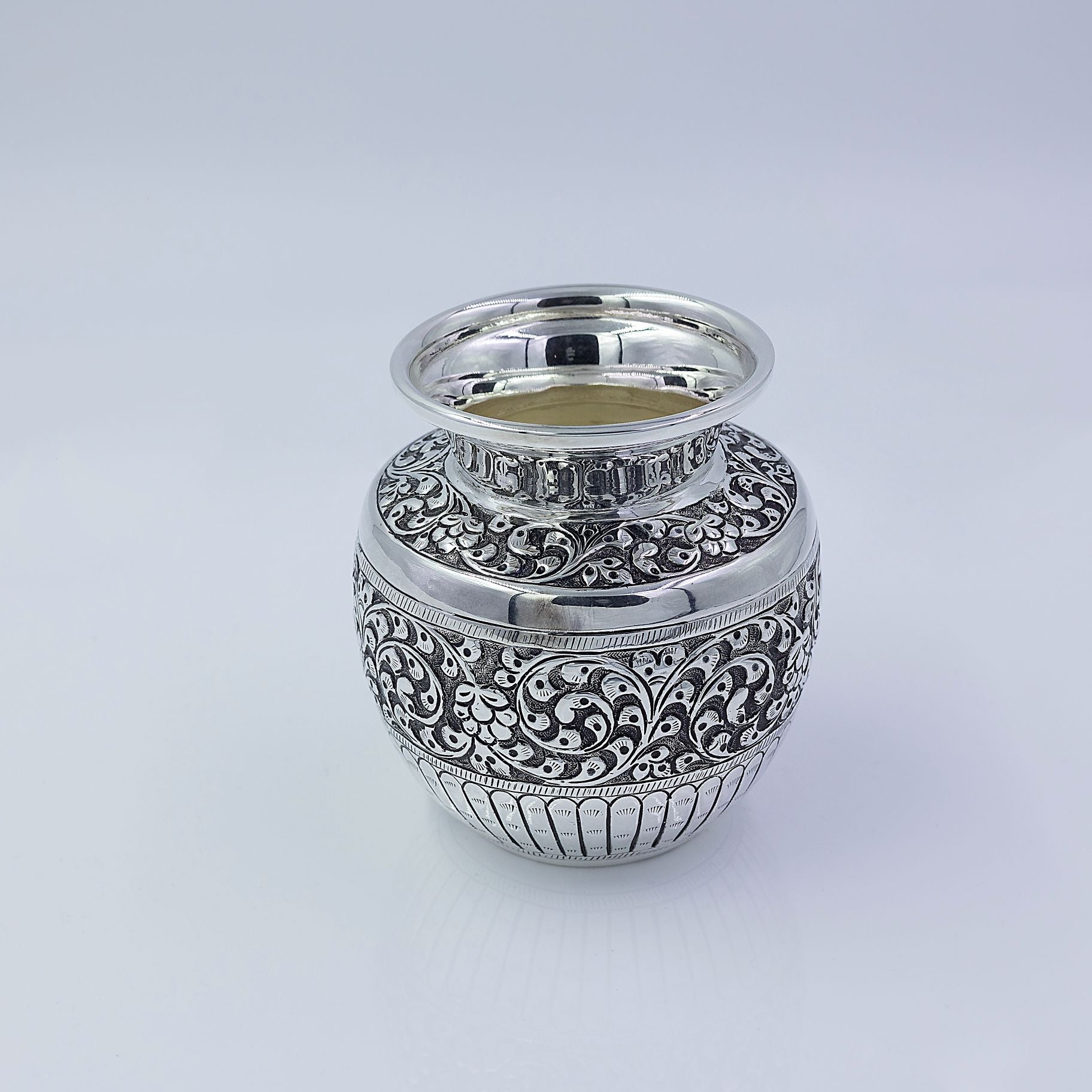 Vintage Silver Carved Lota silverhousebyrj