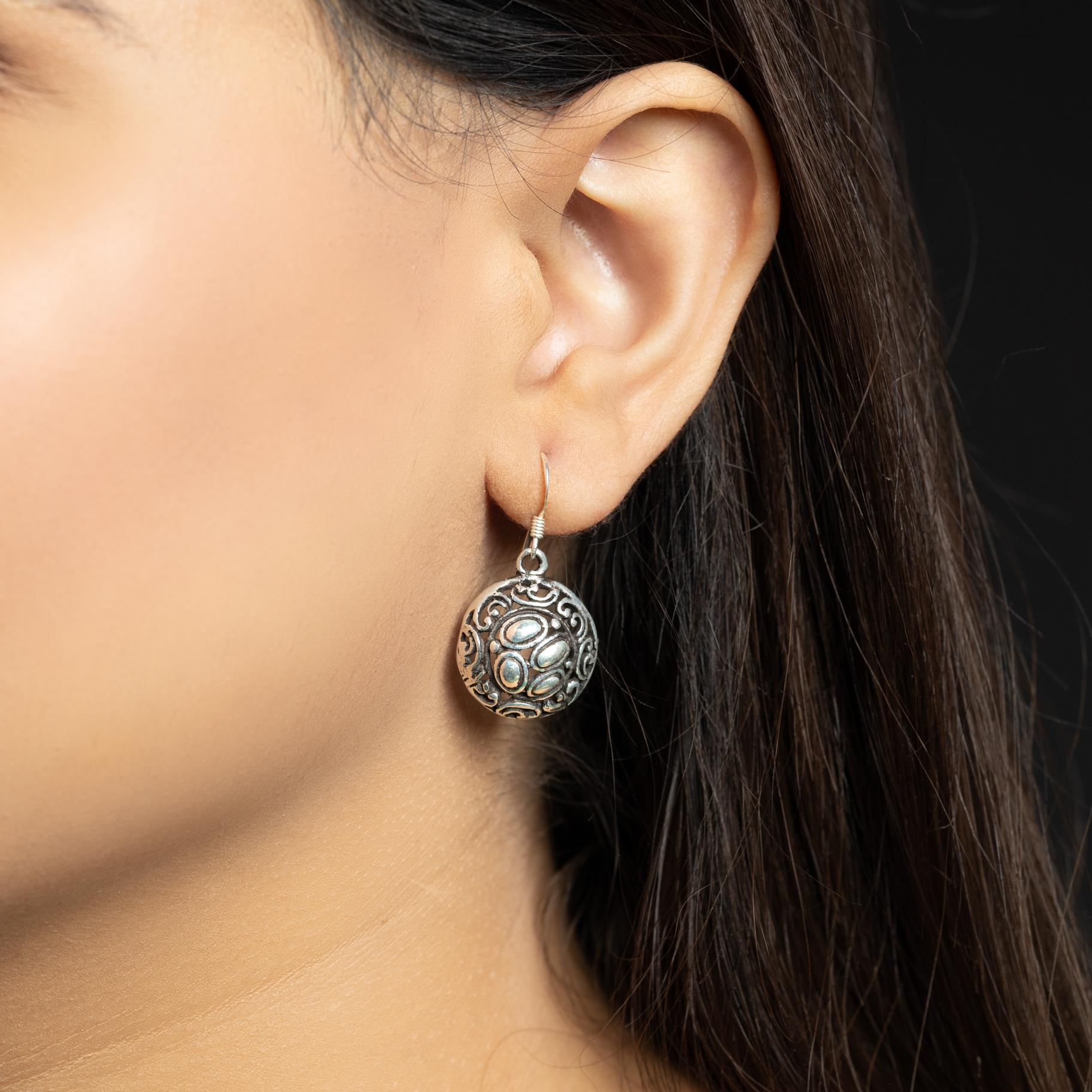 Italian  Disk Earring