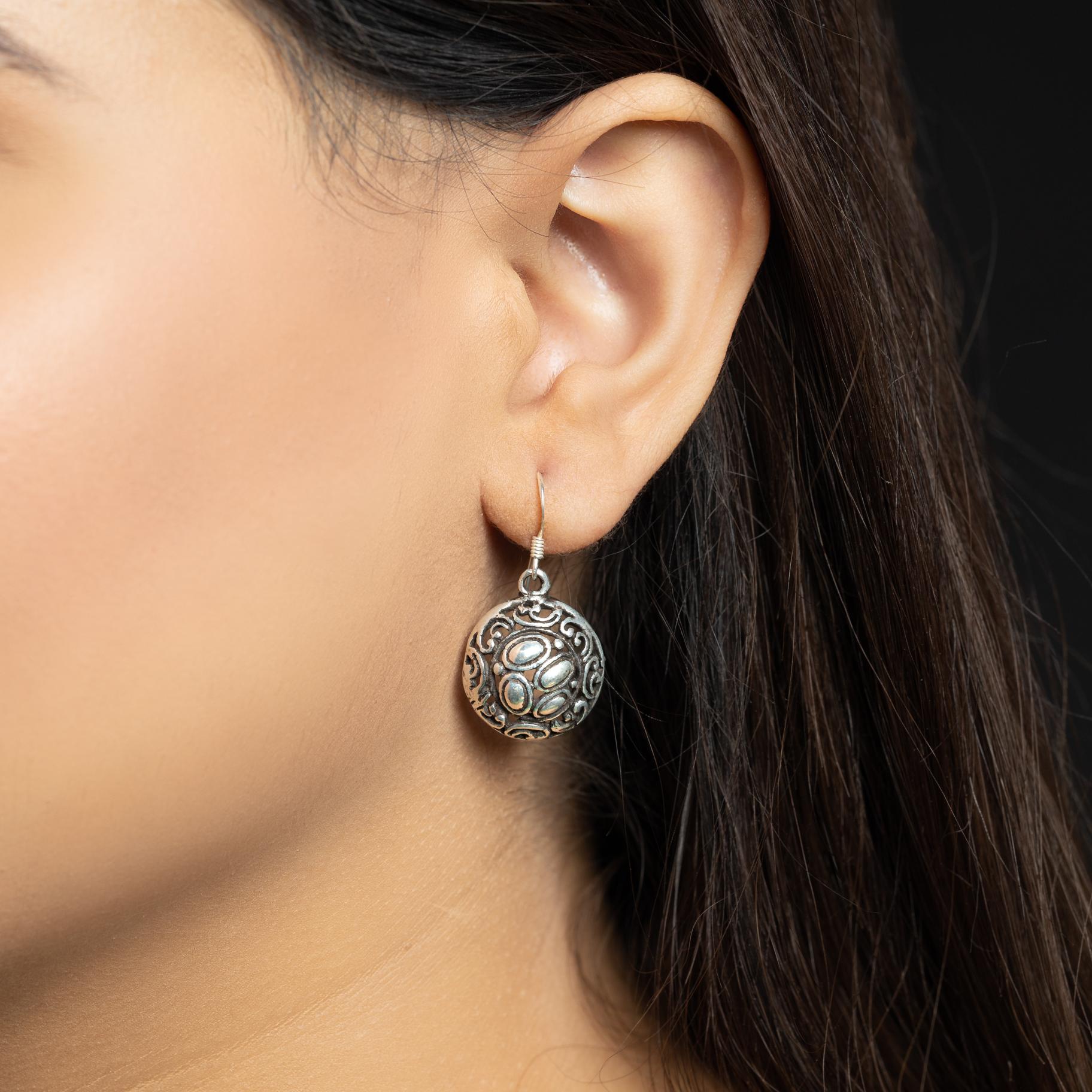 Italian  Disk Earring