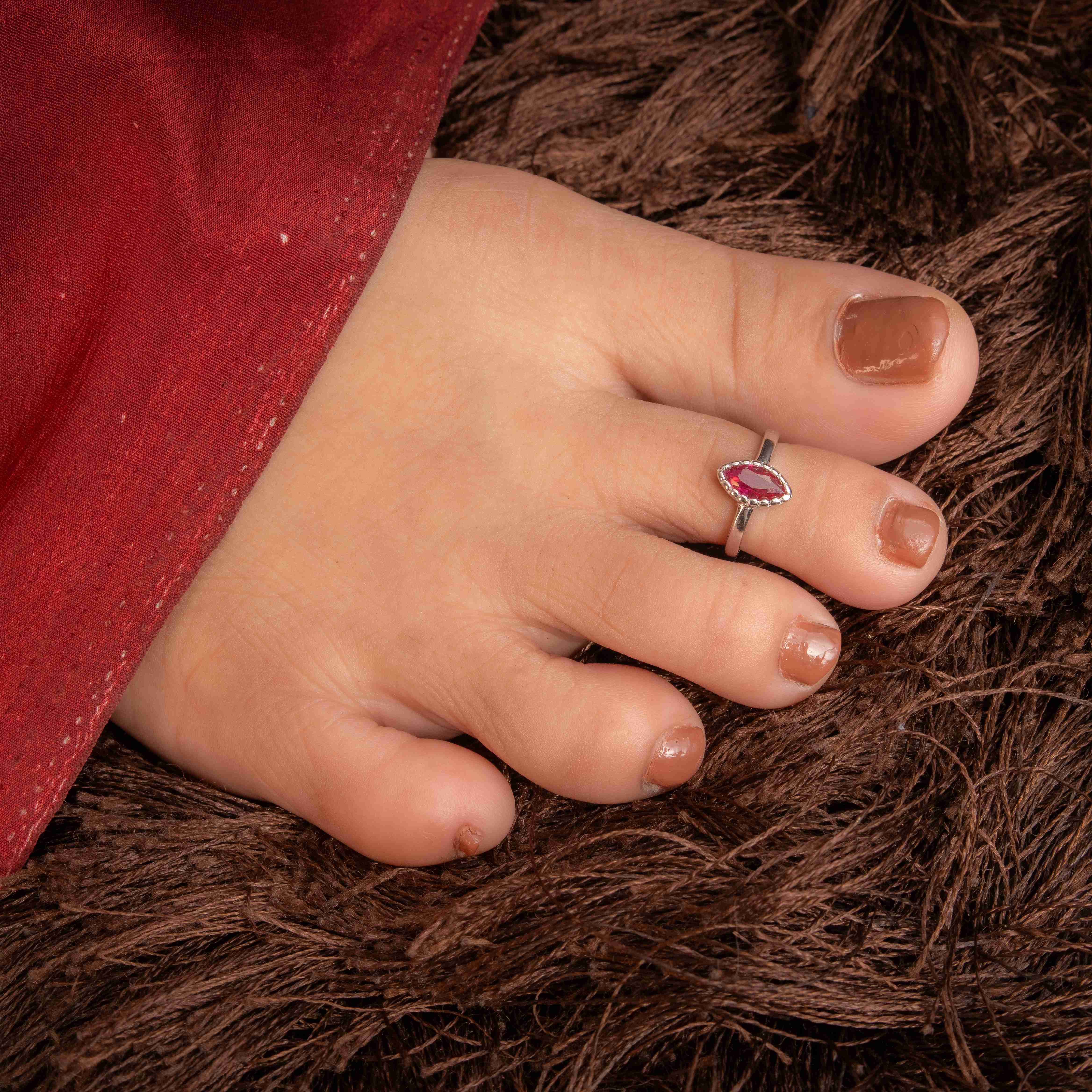 Italian Stone Studded Toering