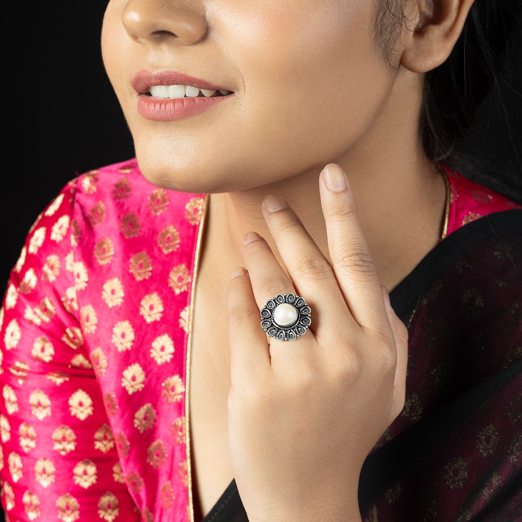 Attractive Floral Ring With Pearl silverhousebyrj