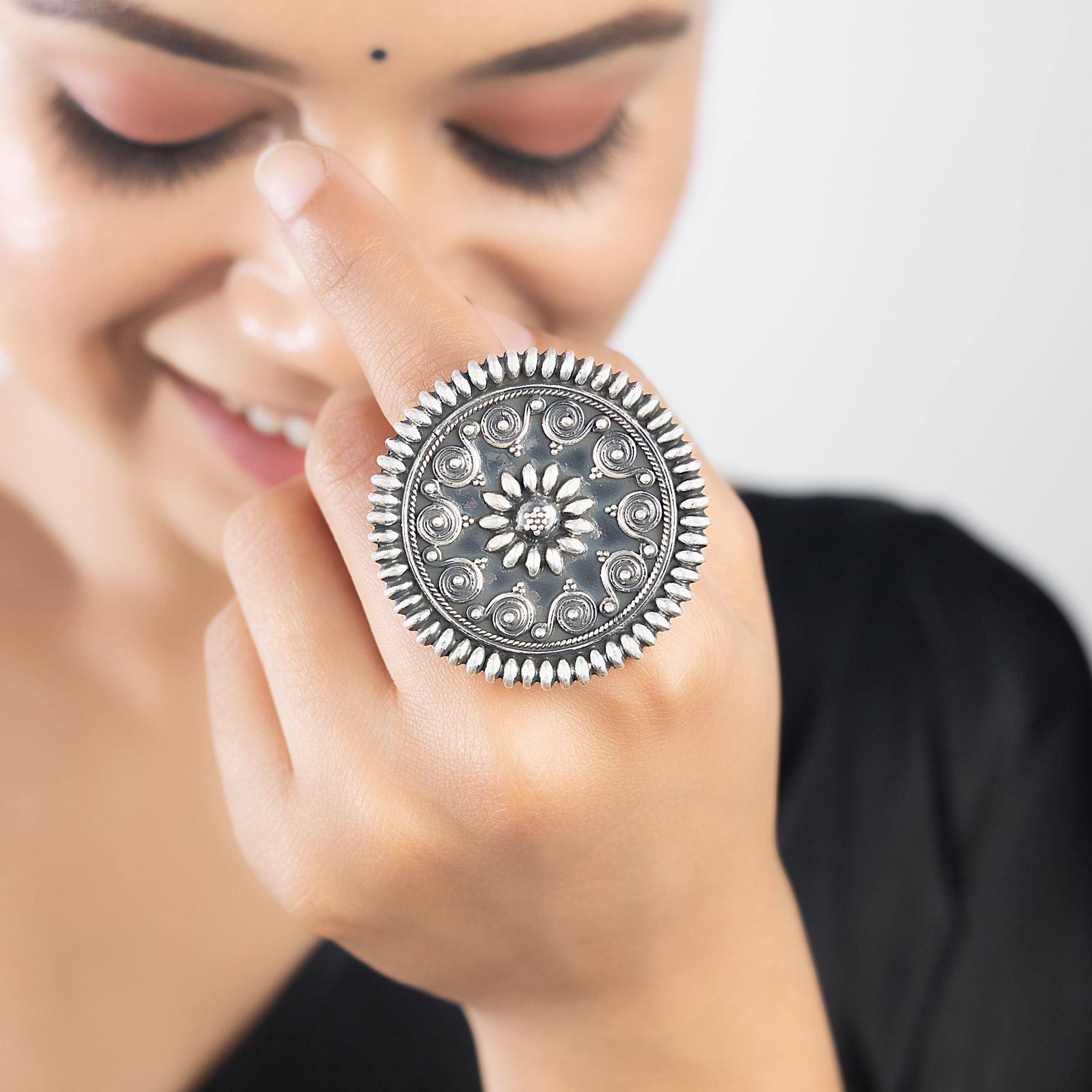 Charming Silver Flower Ring with Petals silverhousebyrj