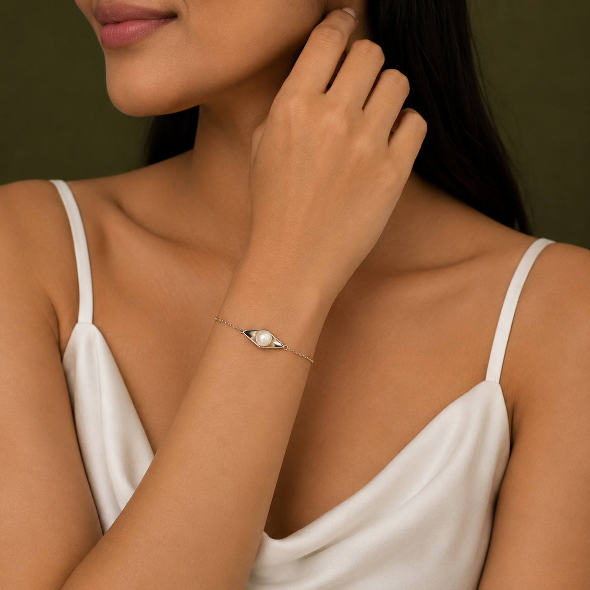 Pearl Petal Bracelet