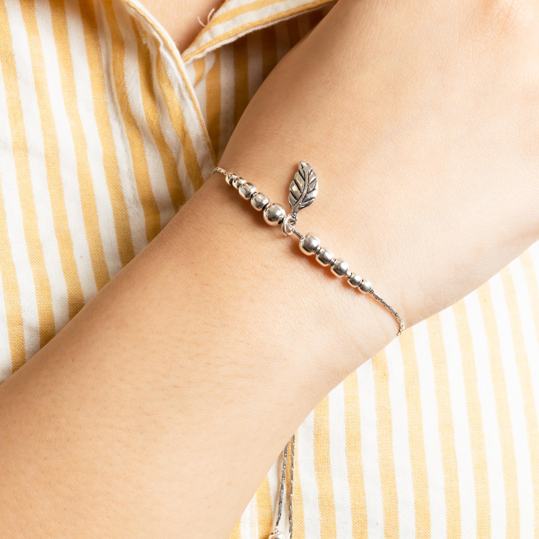 Stylist Bracelet With Hanging Charm