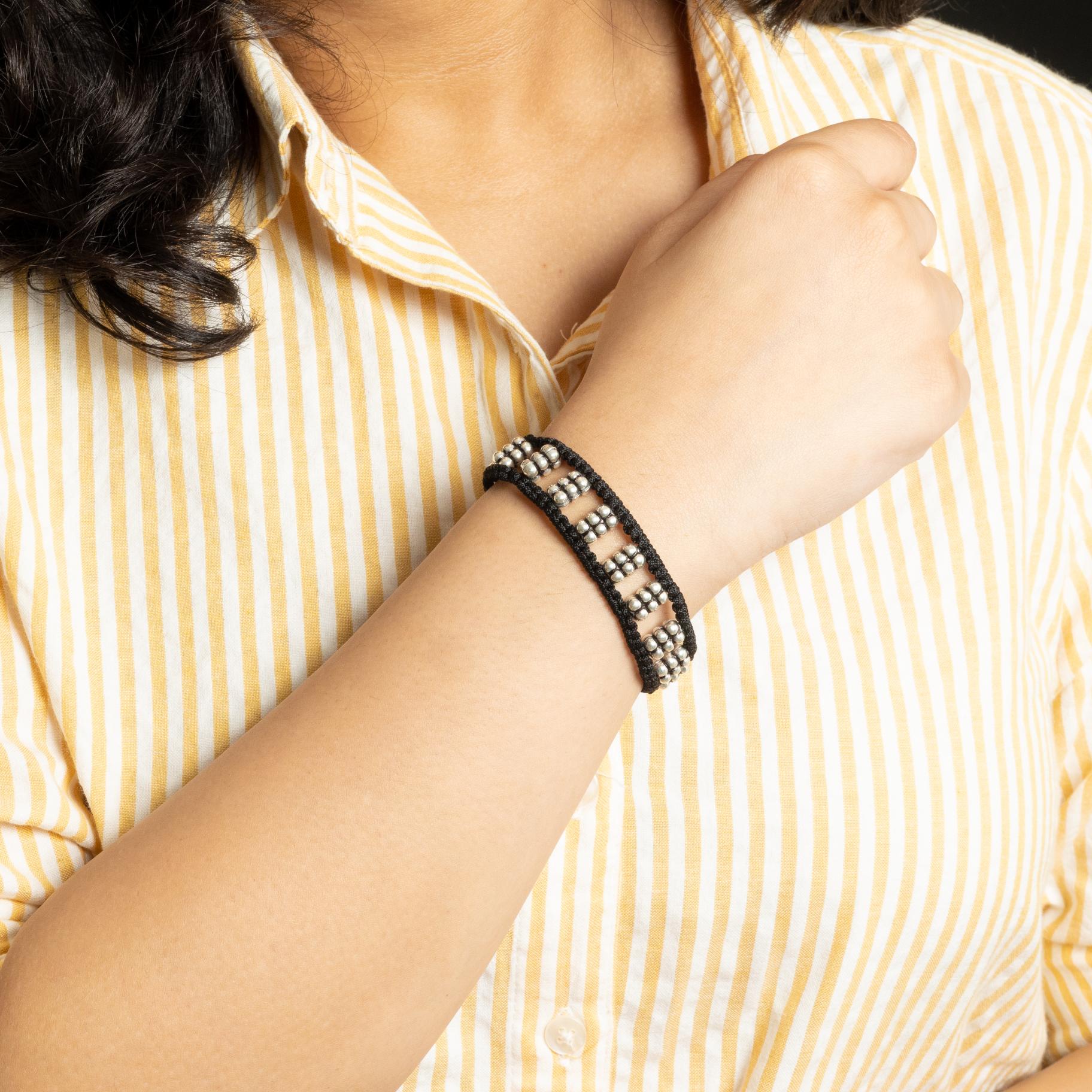 Thread Bracelet With Silver Beats slider