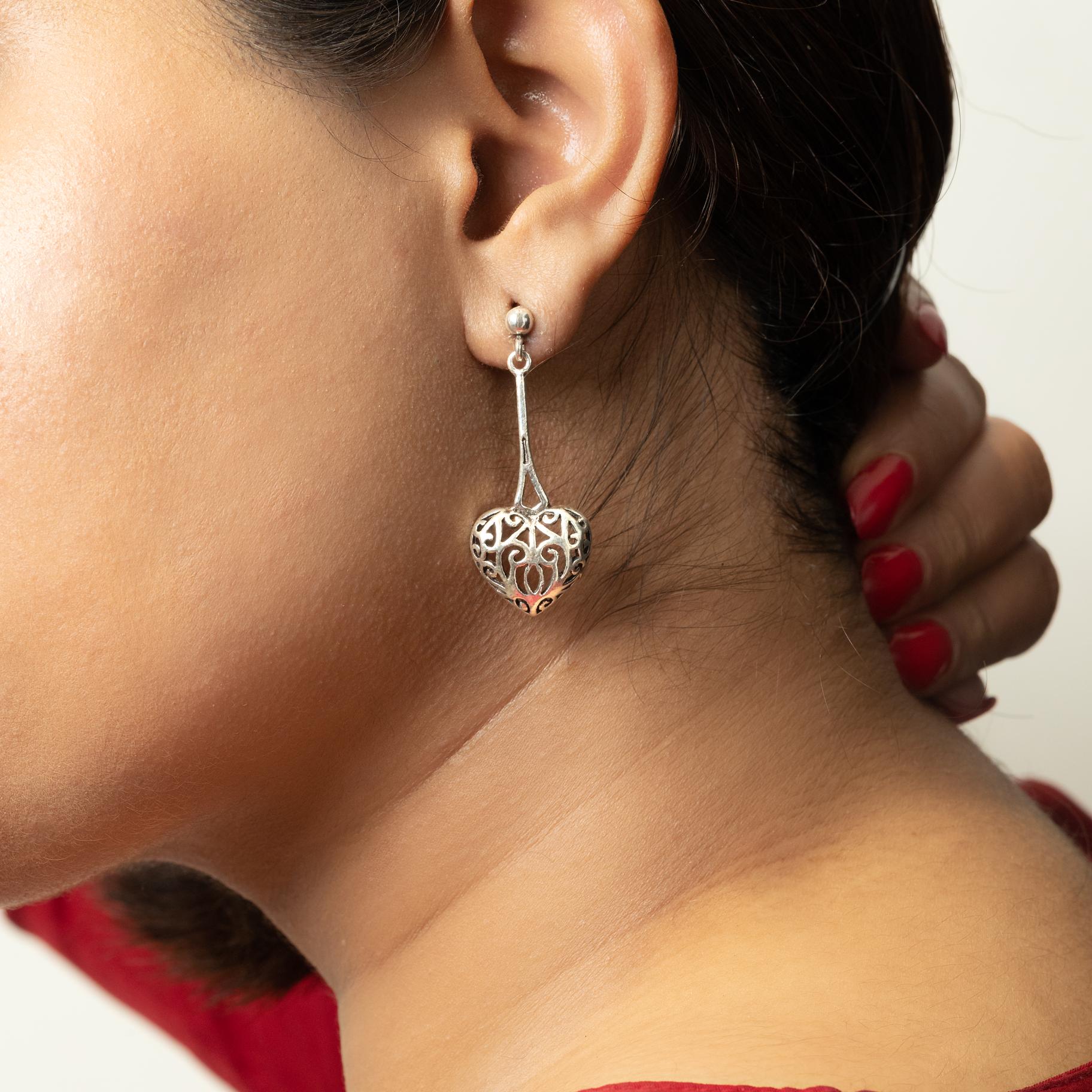 Sleek Italian Earring