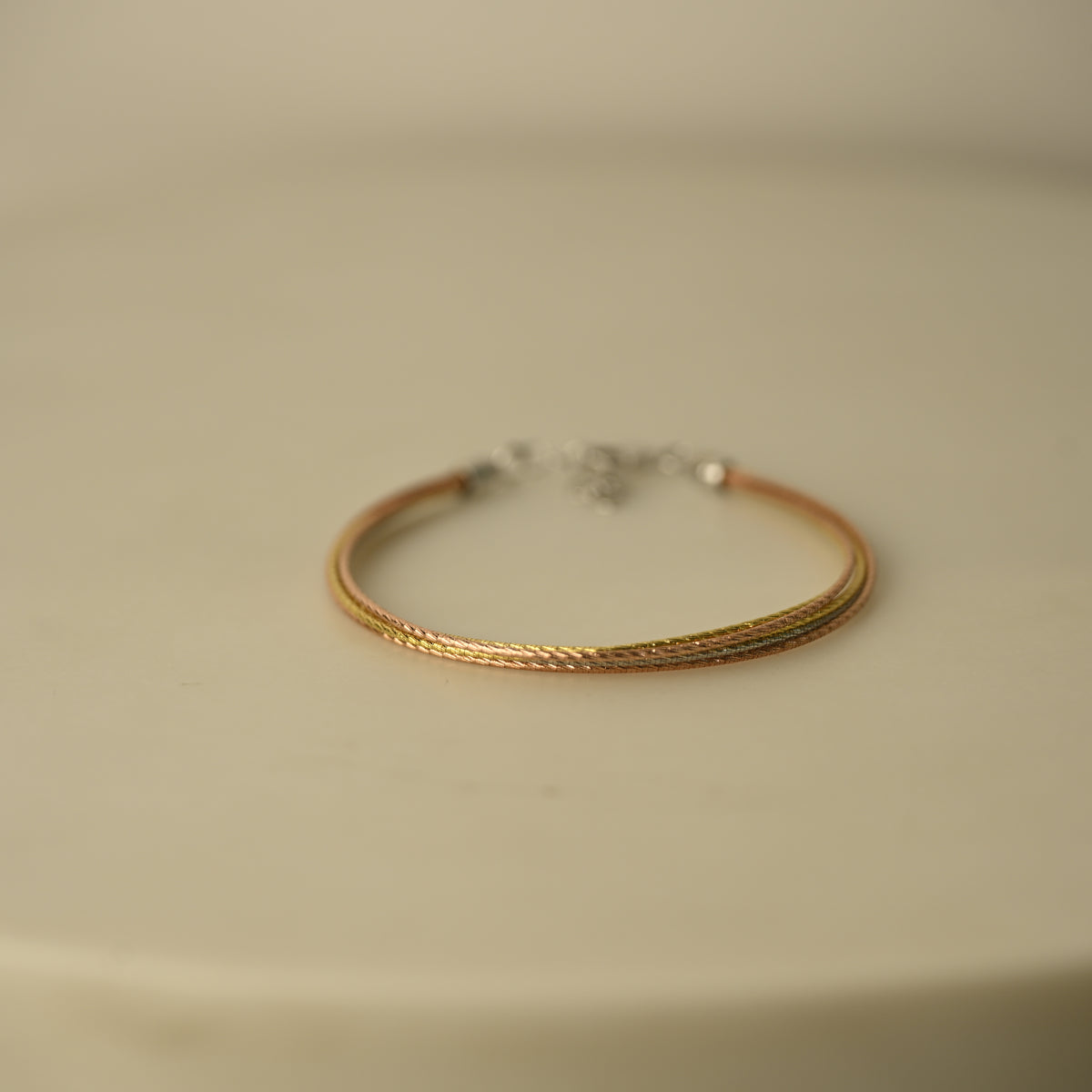 Tricolor Thread Bracelet