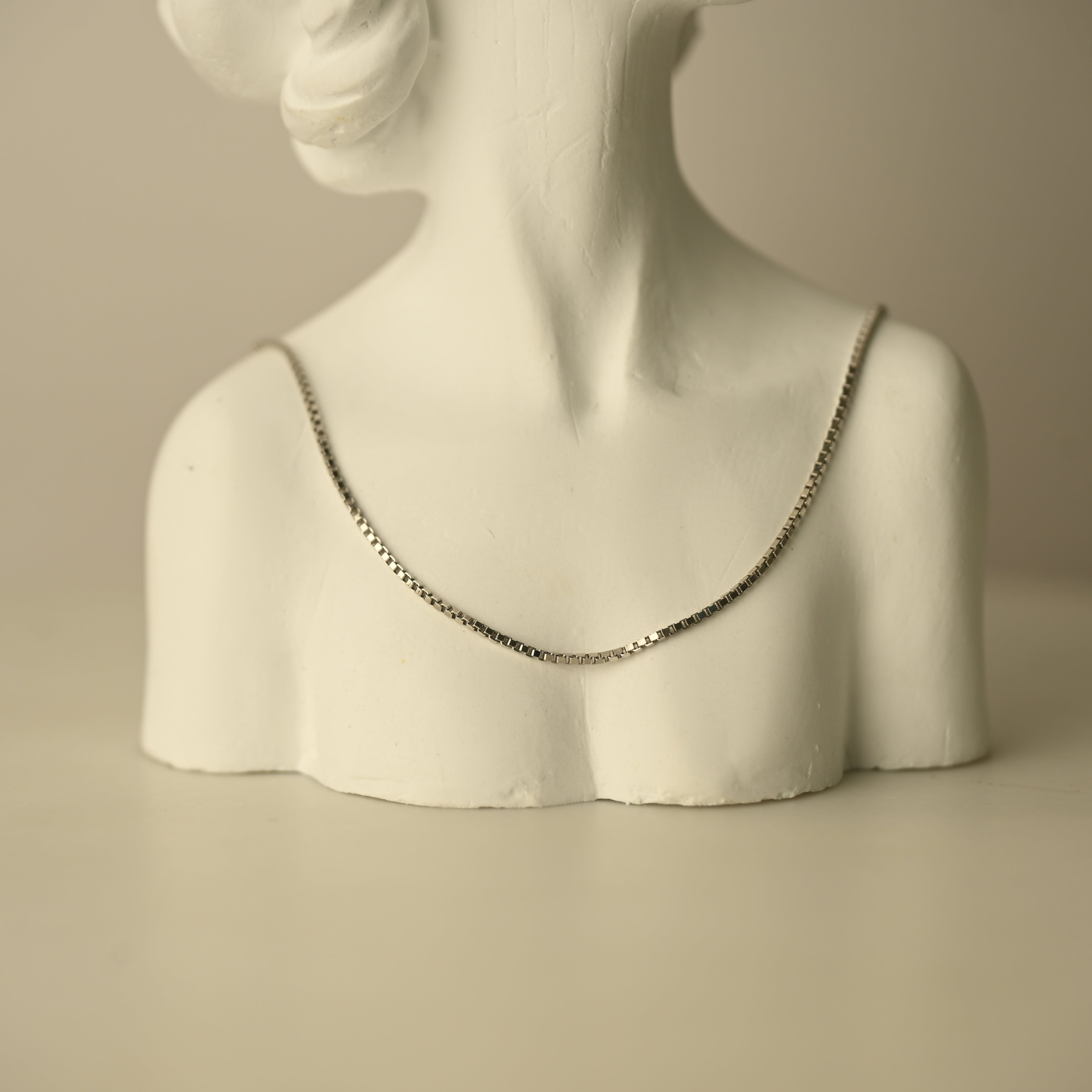 Silver Herringbone Chain Necklace