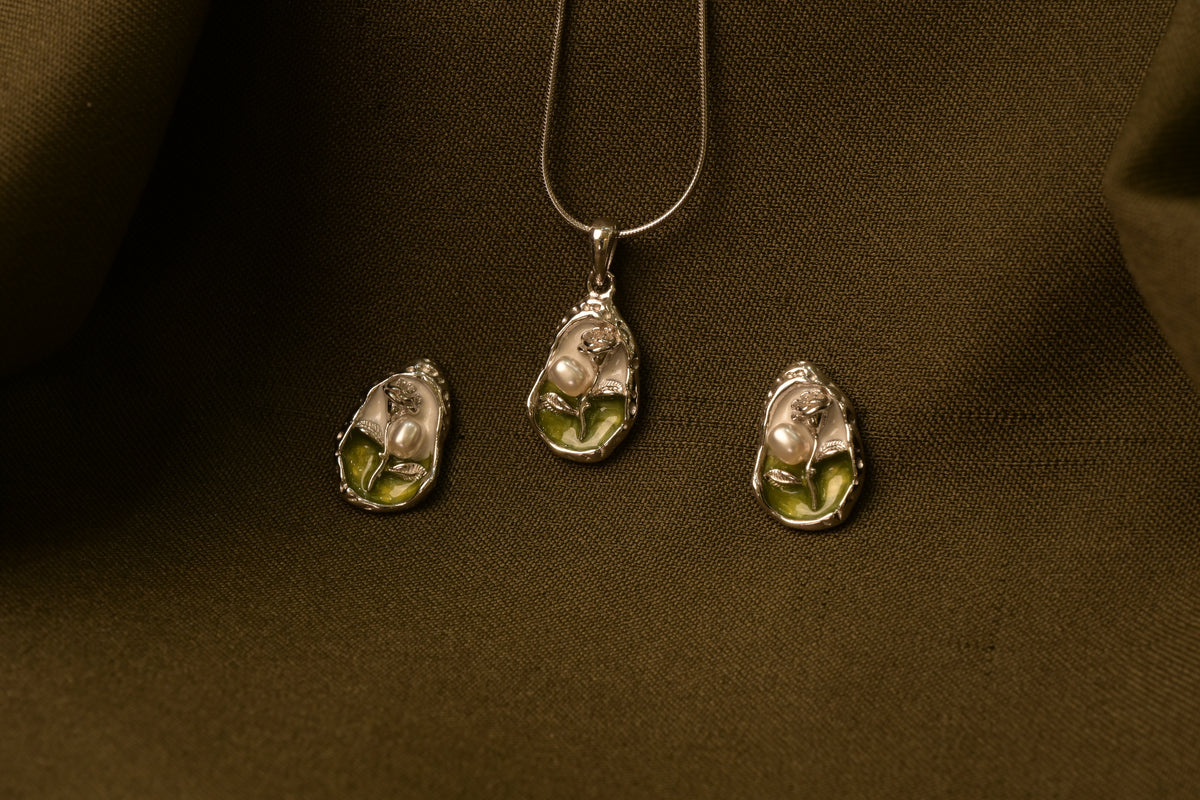 Green Enamel Pearl Silver Pendant Set