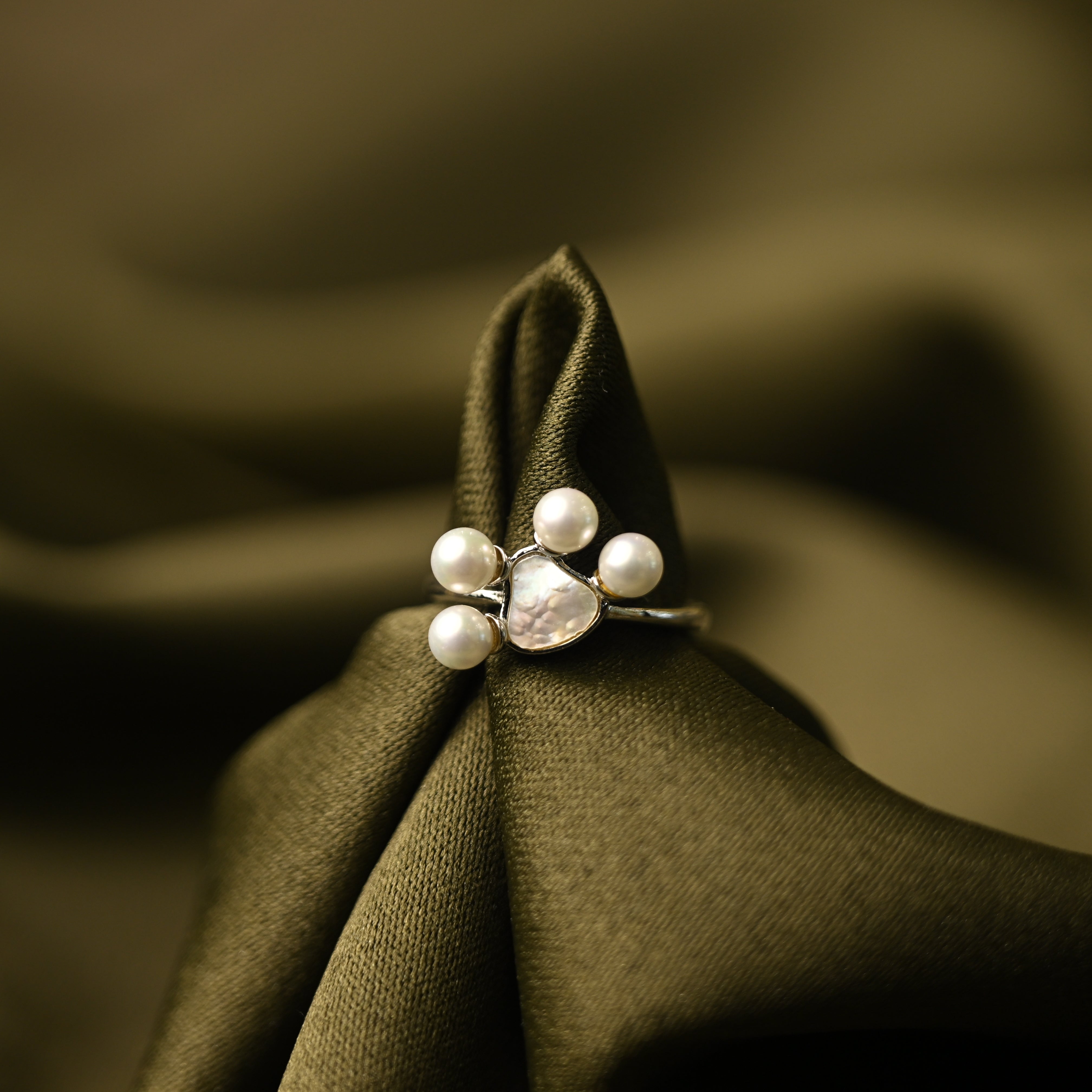 Pearl Heart Cluster Ring