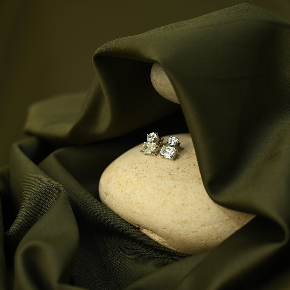 Geometric Pearl Stud Earrings
