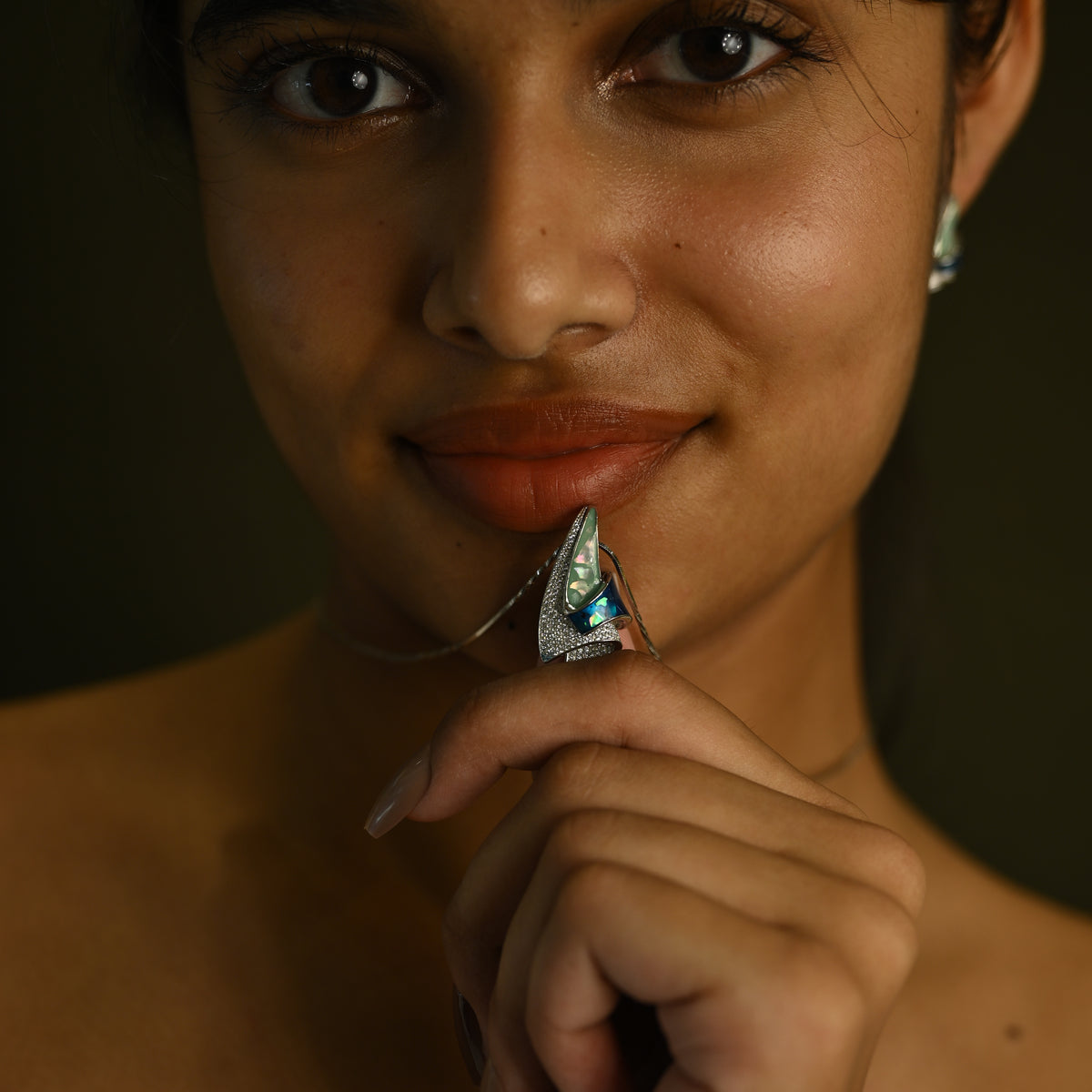 Emerald Blue Statement Pendant Set